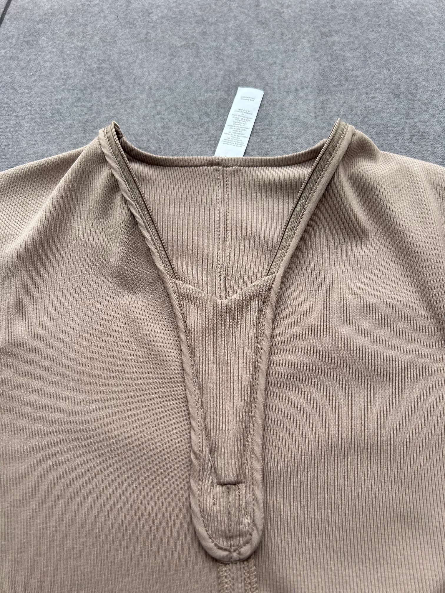 Alo long sleeve yoga taupe