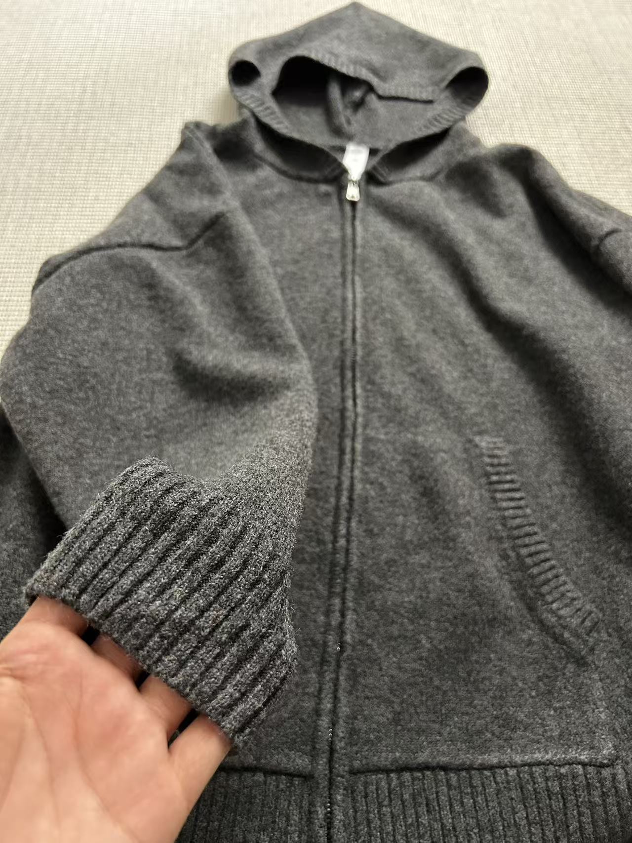 Alo Jacket Advanced gray real shot details yoga