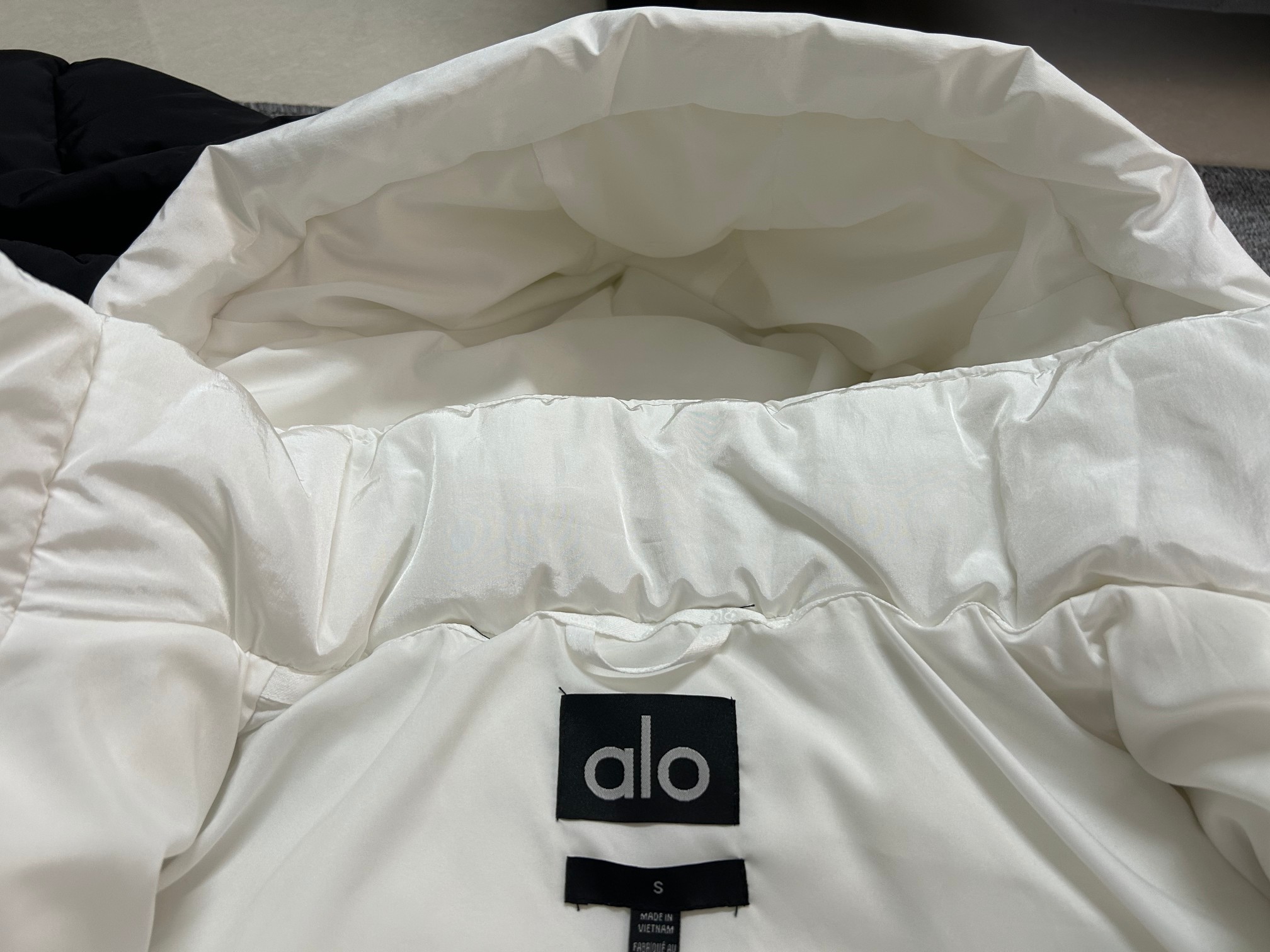 Alo jacket everyday white yoga