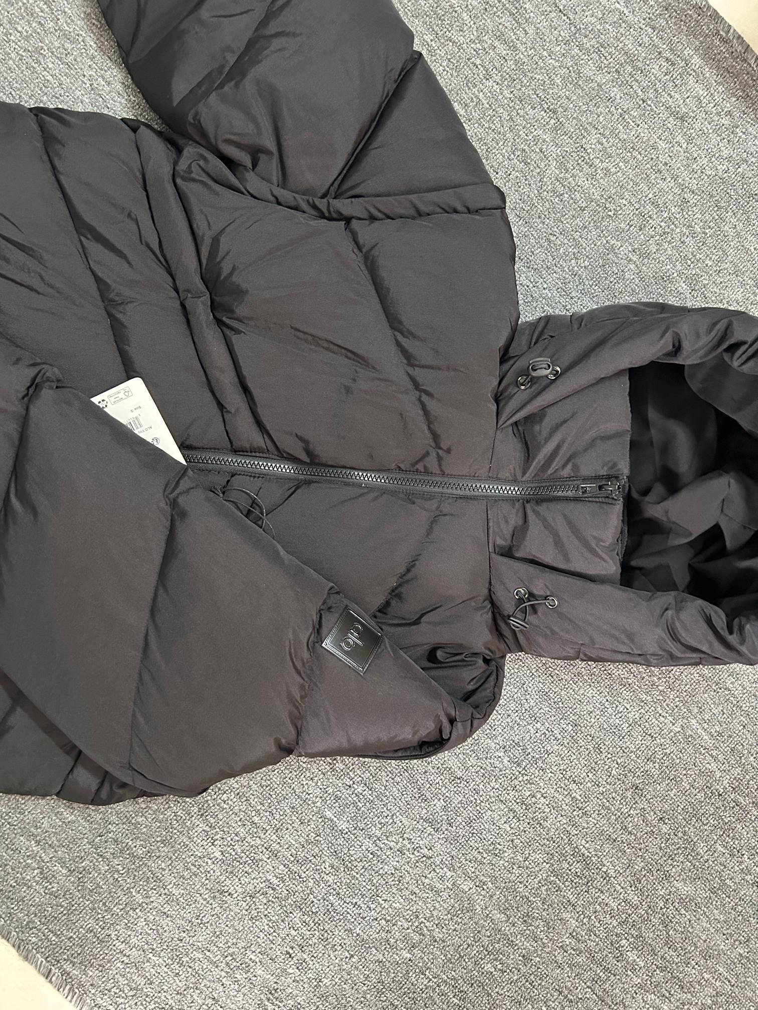Alo jacket everyday black yoga