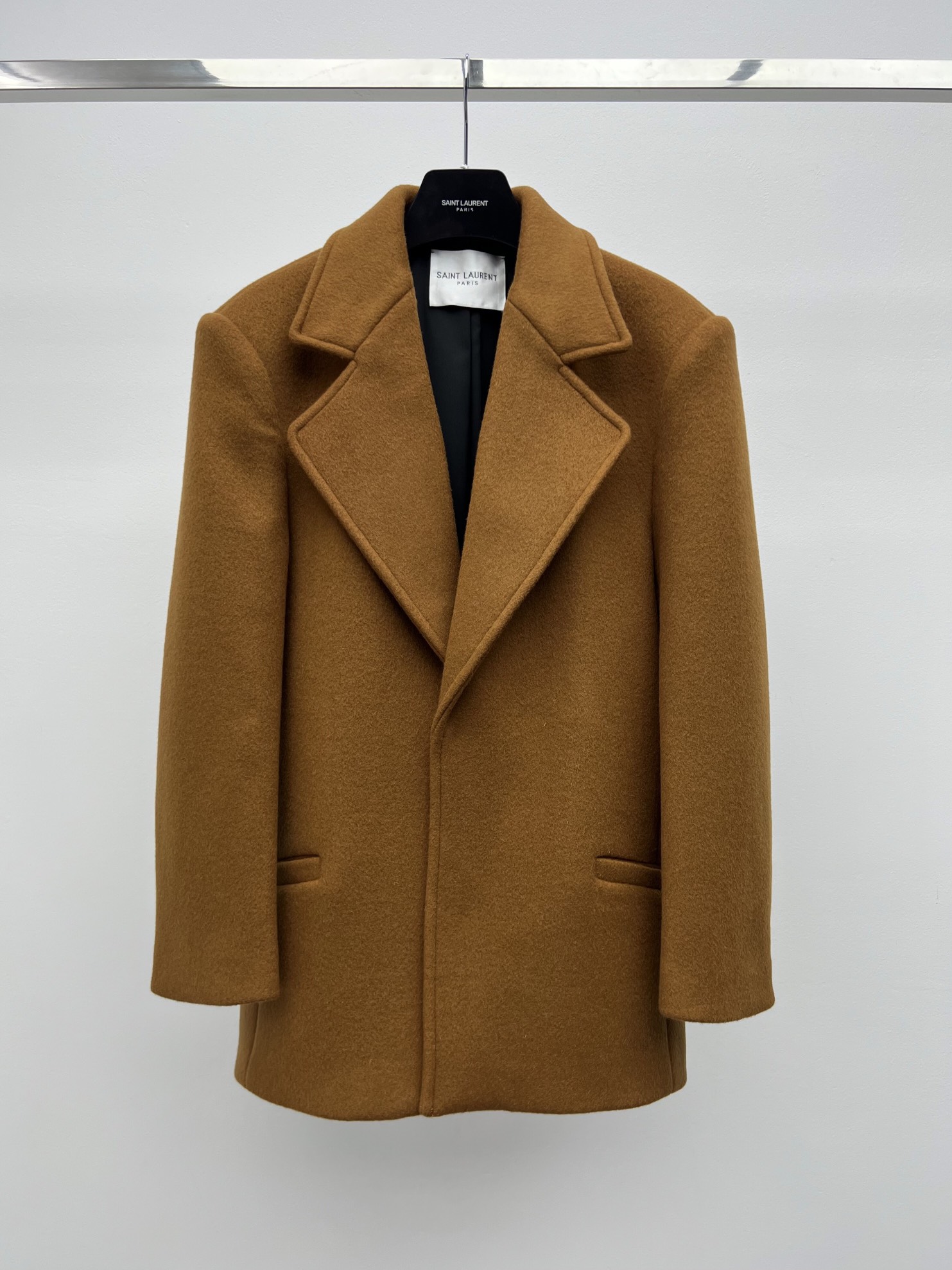 Versatile Women’s Clothing: One-Size-Fits-All Coats and Skirts in Various Styles - 图片 2
