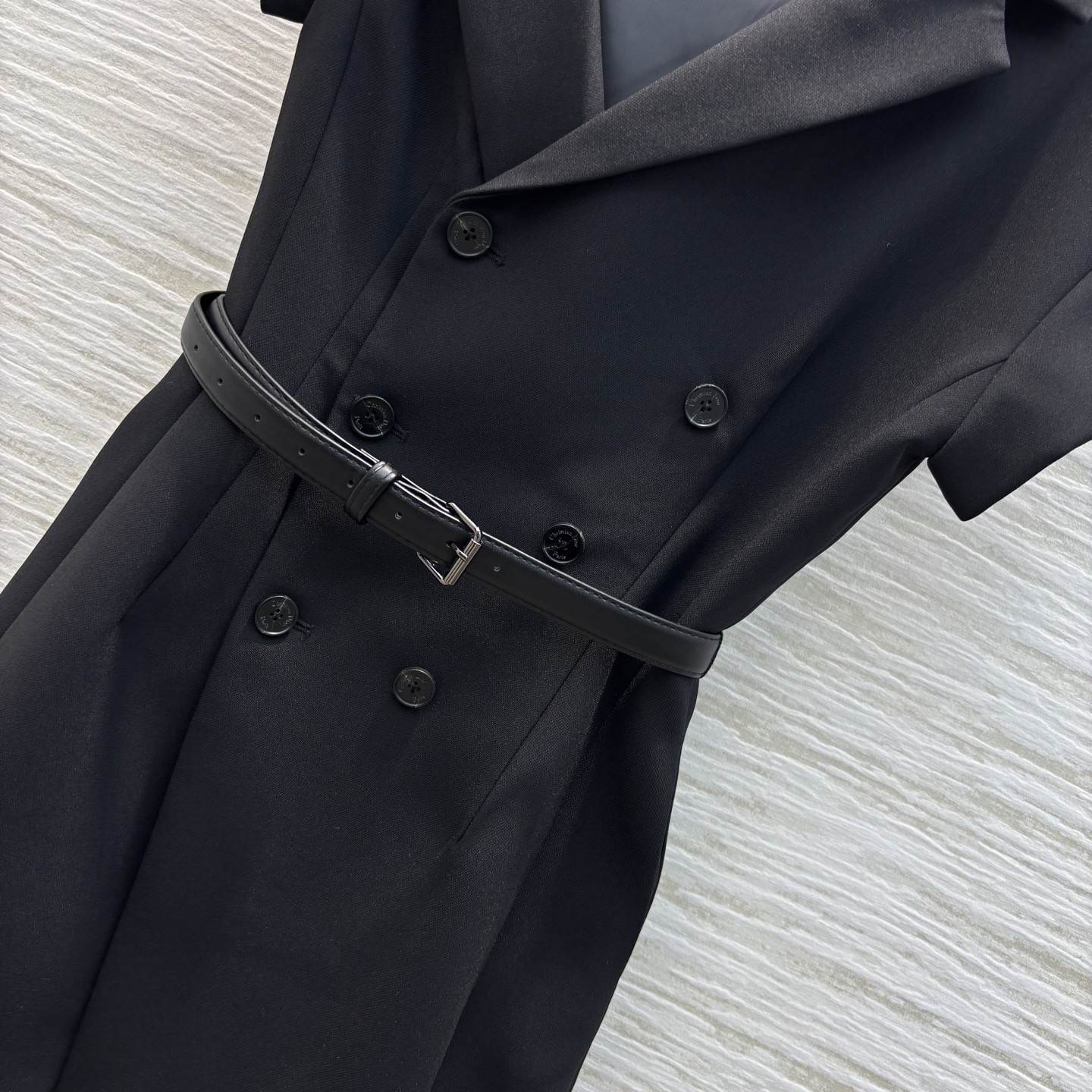 Dior Spring 2025 Off-Shoulder Blazer Midi Dress with Belt - Elegant & Chic 8 i1741095698123 2988 0 5
