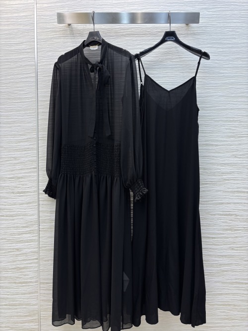 Yves Saint Laurent Spring Summer New Stand-Up Collar Ribbon Dress 1 Yves Saint Laurent Spring Summer New Stand-Up Collar Ribbon Dress