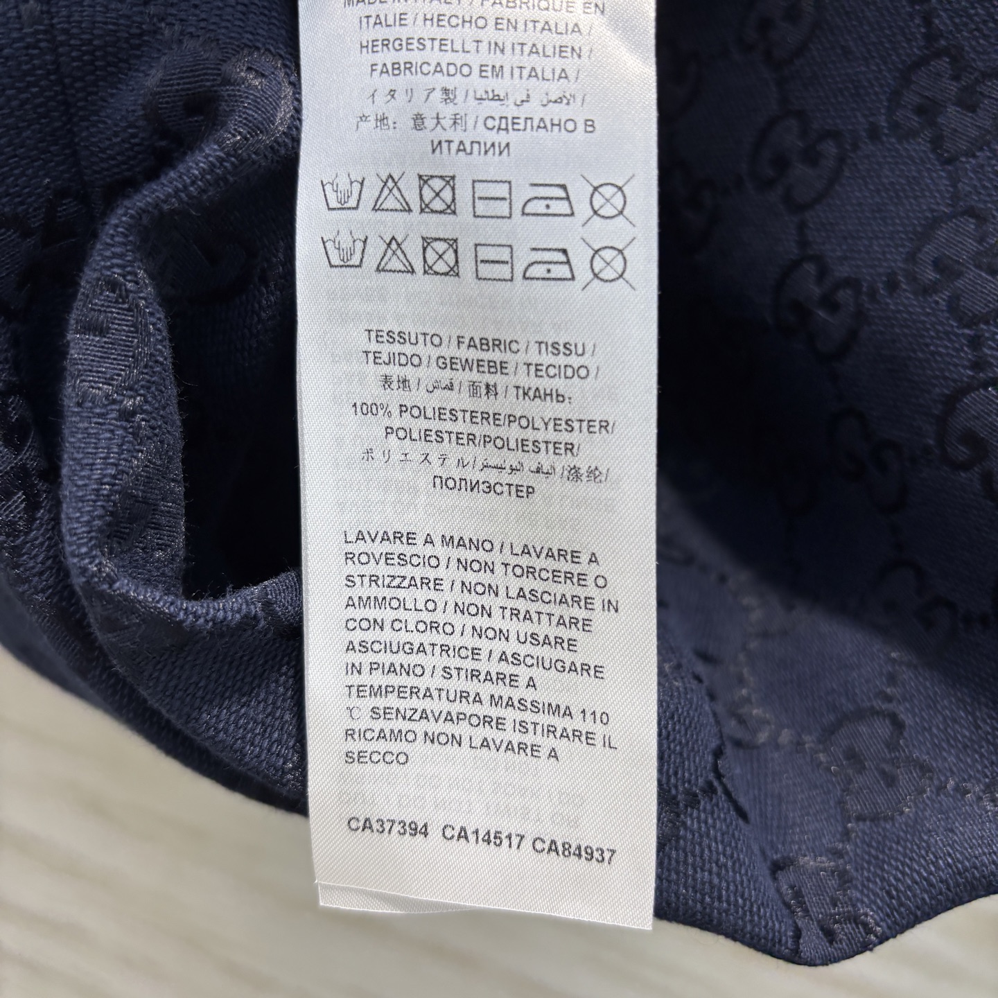 G家 25早春新款 经典双G老花系列 翻领短袖连体裤 定制经典蓝色双G提花面料 双口袋双G互扣Logo扣