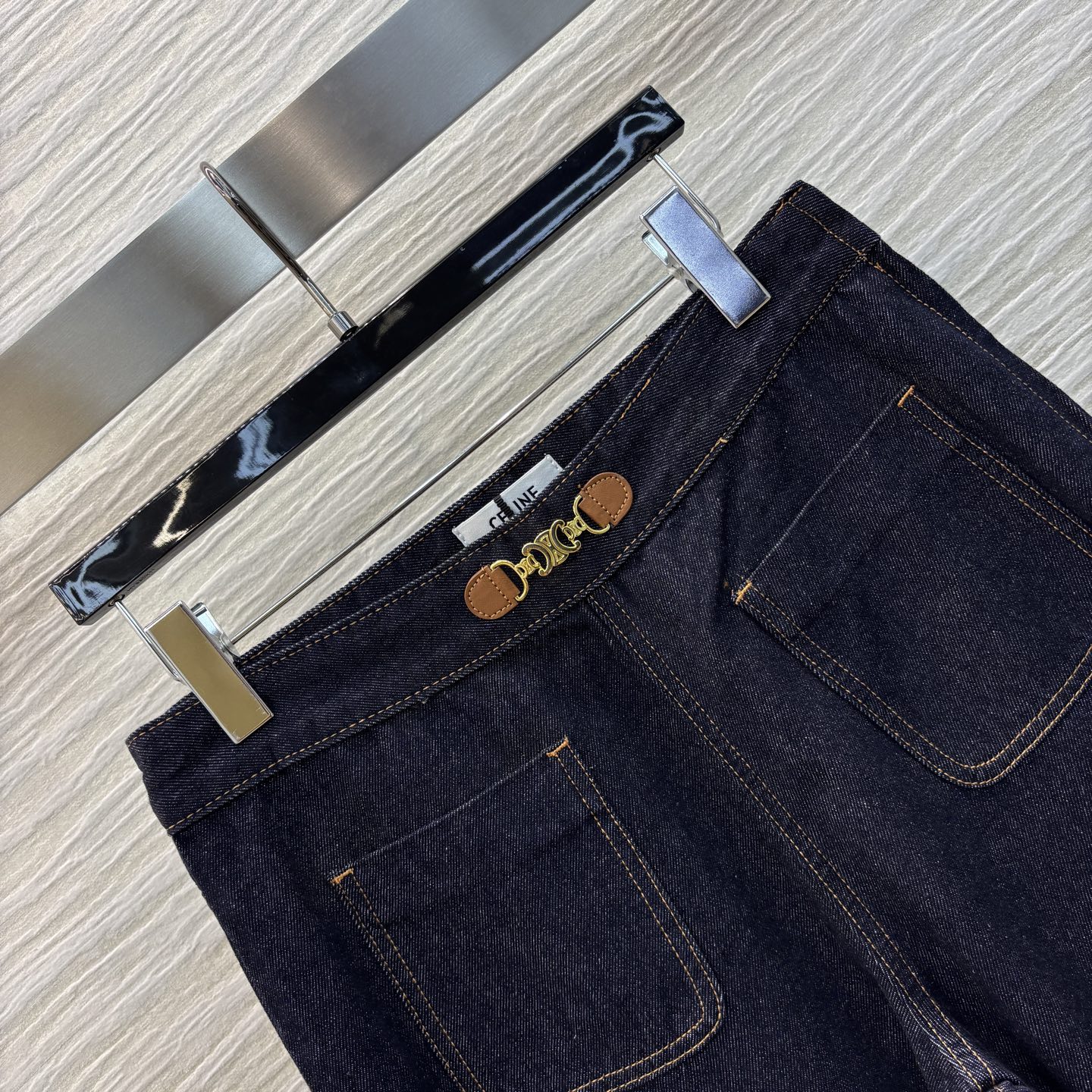 Ce家 25春夏 金属皮扣设计牛仔直筒裤 原色直筒牛仔裤 面料很舒服特别好穿 版型是直筒不挑腿型 显高显