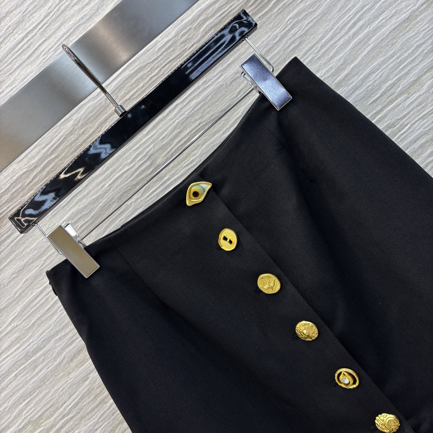 Sch家 25新款 翻领金扣收腰西服外套+多样排扣半裙 时髦感西装 百搭大气 充满腔调感 独一份时髦 收