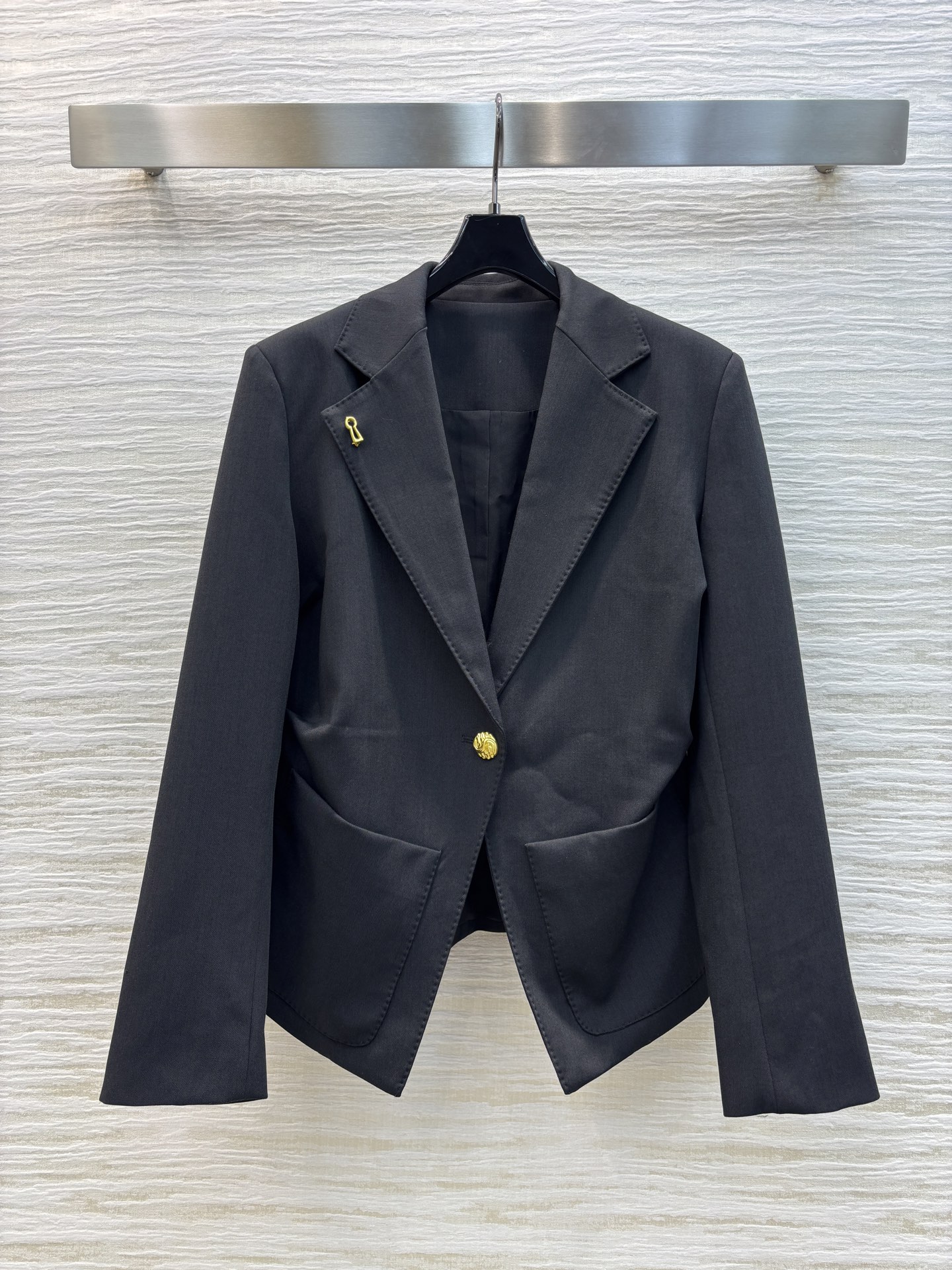 Sch家 25新款 翻领金扣收腰西服外套+多样排扣半裙 时髦感西装 百搭大气 充满腔调感 独一份时髦 收