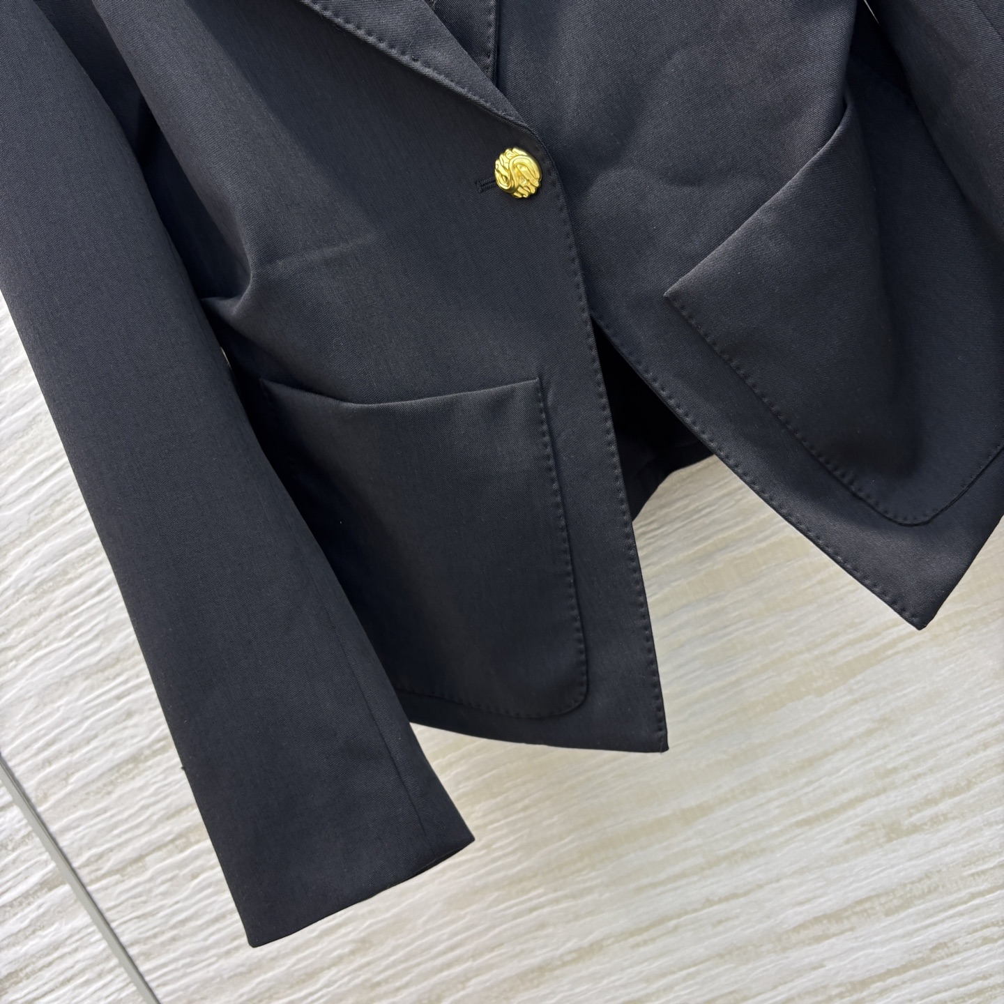 Sch家 25新款 翻领金扣收腰西服外套+多样排扣半裙 时髦感西装 百搭大气 充满腔调感 独一份时髦 收