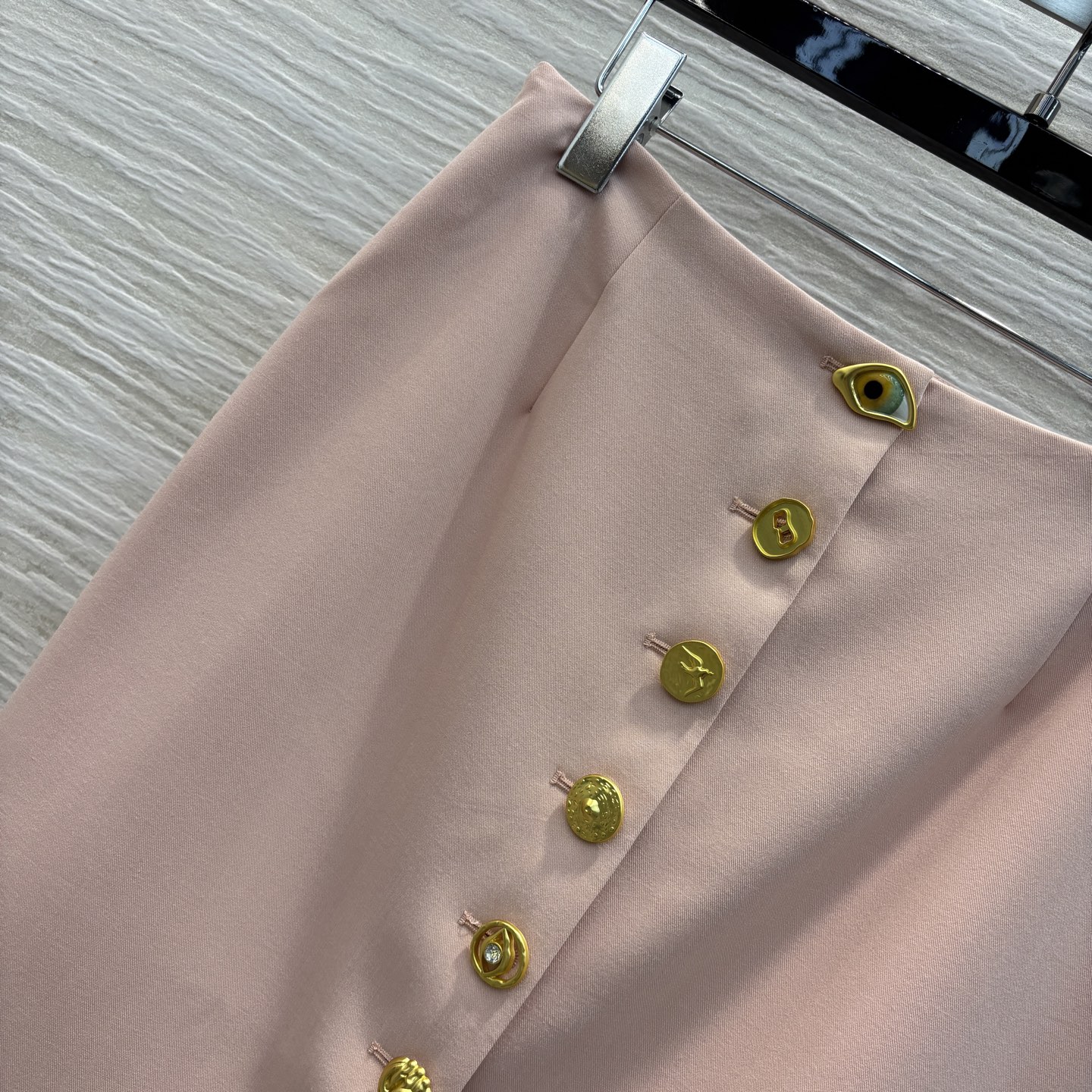 Sch家 25新款 翻领金扣收腰西服外套+多样排扣半裙 时髦感西装 百搭大气 充满腔调感 独一份时髦 收