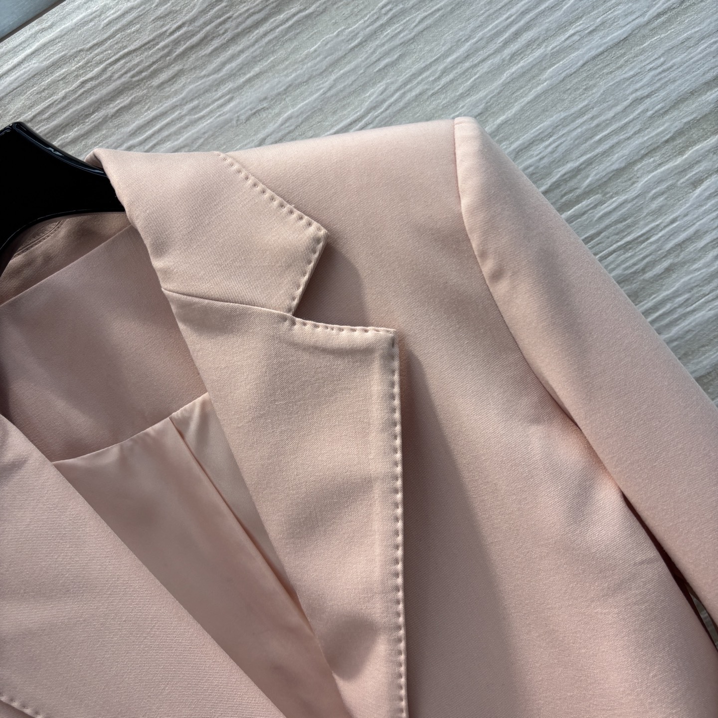 Sch家 25新款 翻领金扣收腰西服外套+多样排扣半裙 时髦感西装 百搭大气 充满腔调感 独一份时髦 收