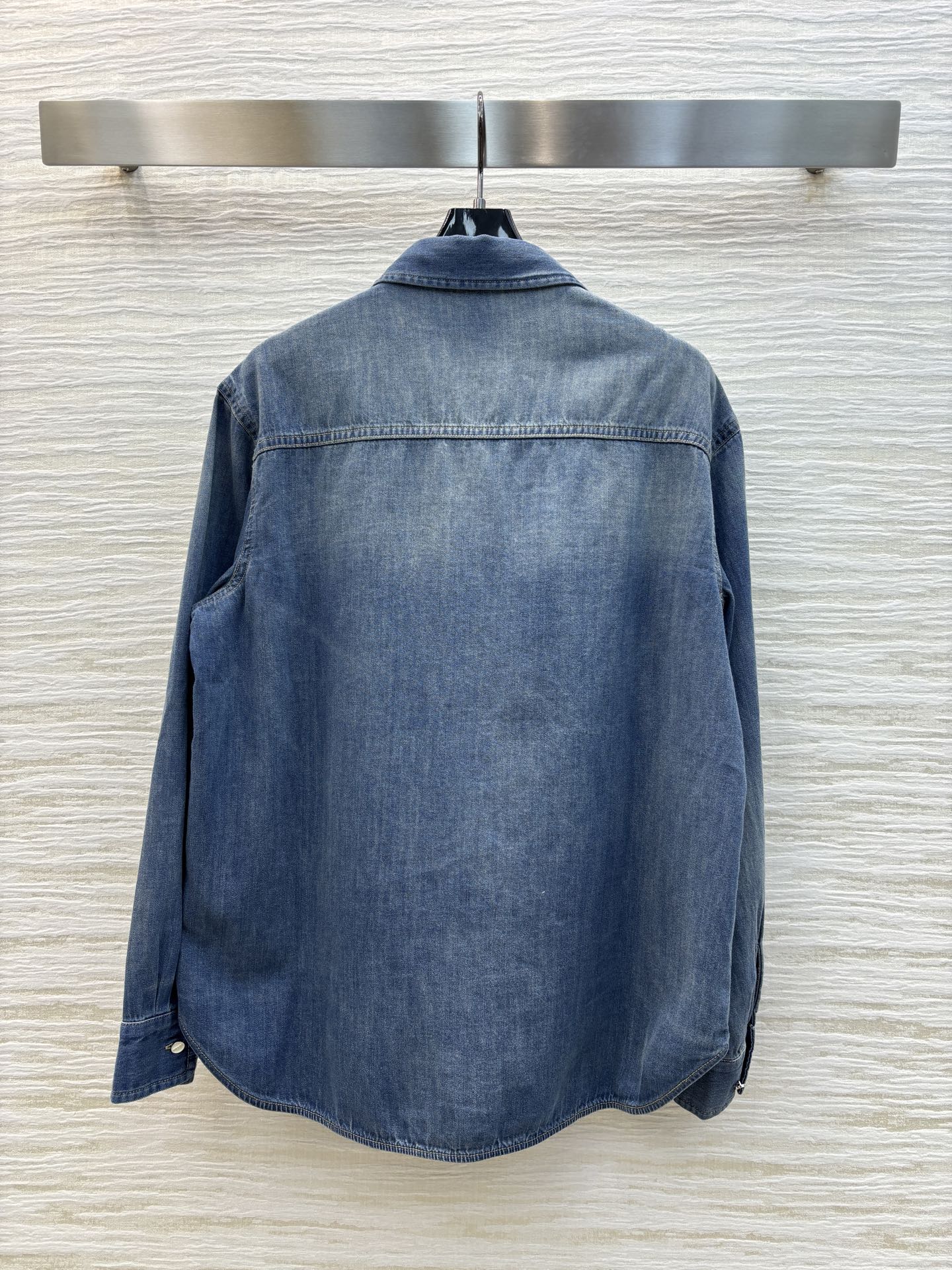 PD家 美式复古 25新品 口袋刺绣徽章logo洗水牛仔衬衫 率性时髦 洗水牛仔棉 非常软糯 兼具春夏秋
