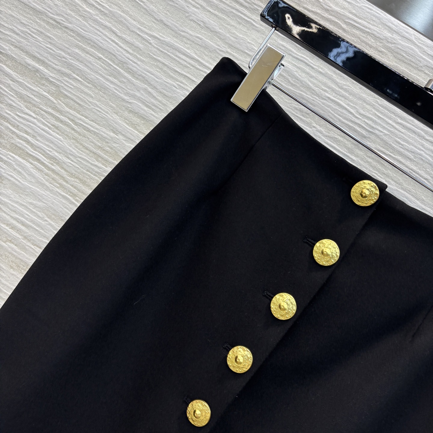 Sch家 25新款 V金扣收腰西服外套+多样排扣半裙 时髦感V领双口袋外套 百搭大气 充满腔调感 独一份