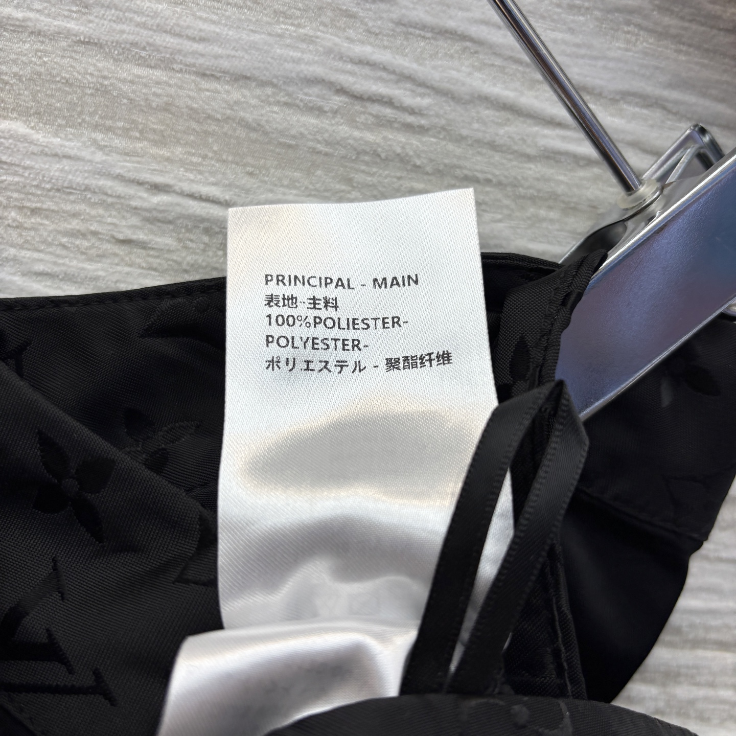 L家春夏新款 logo印花拼接小脚休闲工装裤 高腰设计 干练帅气 藏肉显瘦 宽松高腰版型  酷帅休闲风 