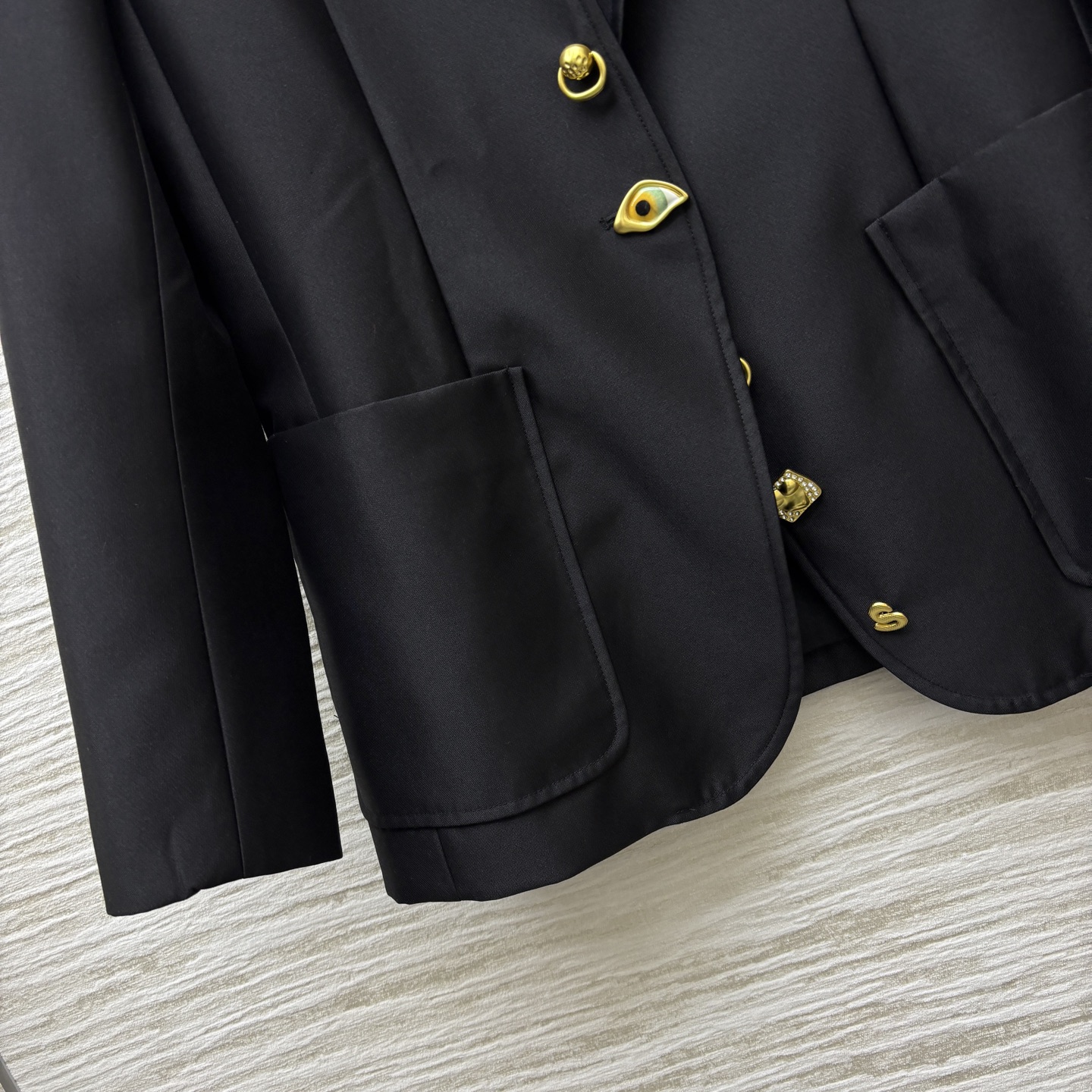 Unique Buckle Slim Fit Blazer - Chic & Sophisticated Design 7 i1746336746207 2520 0 6