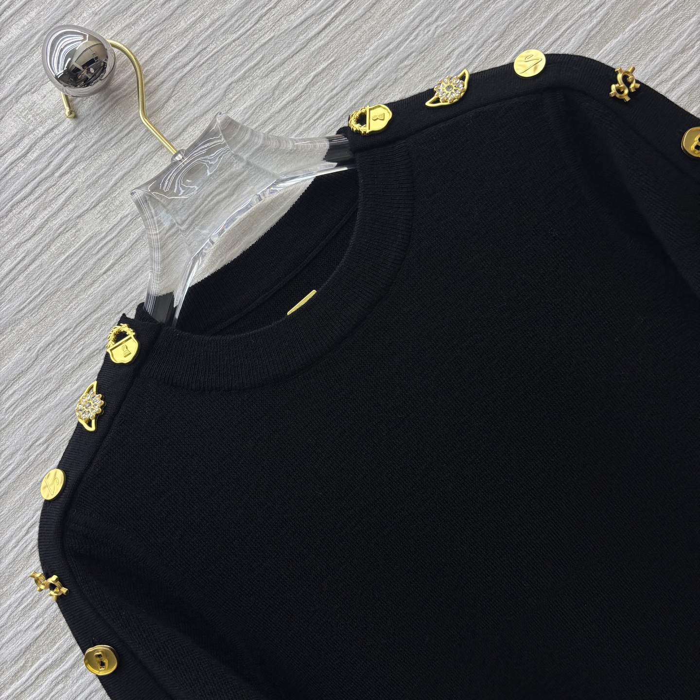 “Original Scavenger Dress: Comfortable Elastic Knit Shorts in Super Scientific Cotton Yarn” - 图片 5
