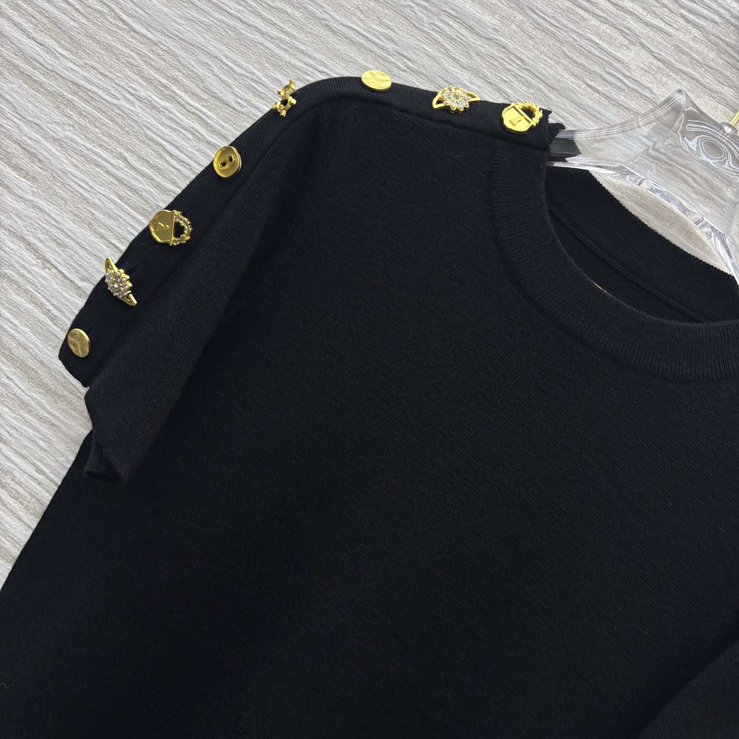 “Original Scavenger Dress: Comfortable Elastic Knit Shorts in Super Scientific Cotton Yarn” - 图片 3