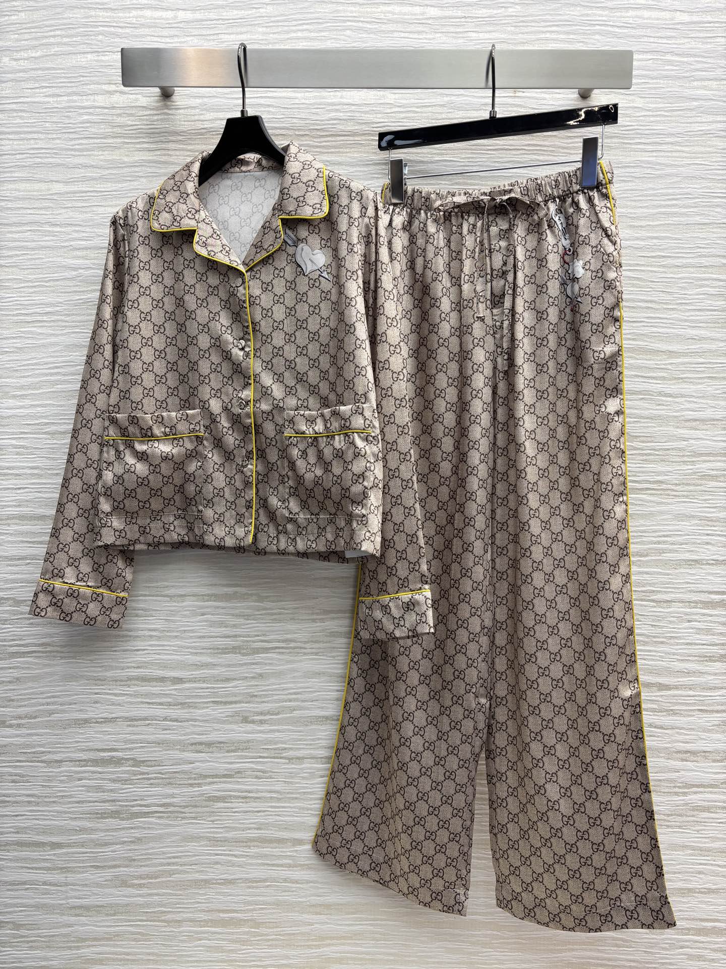 [Gucci Women
