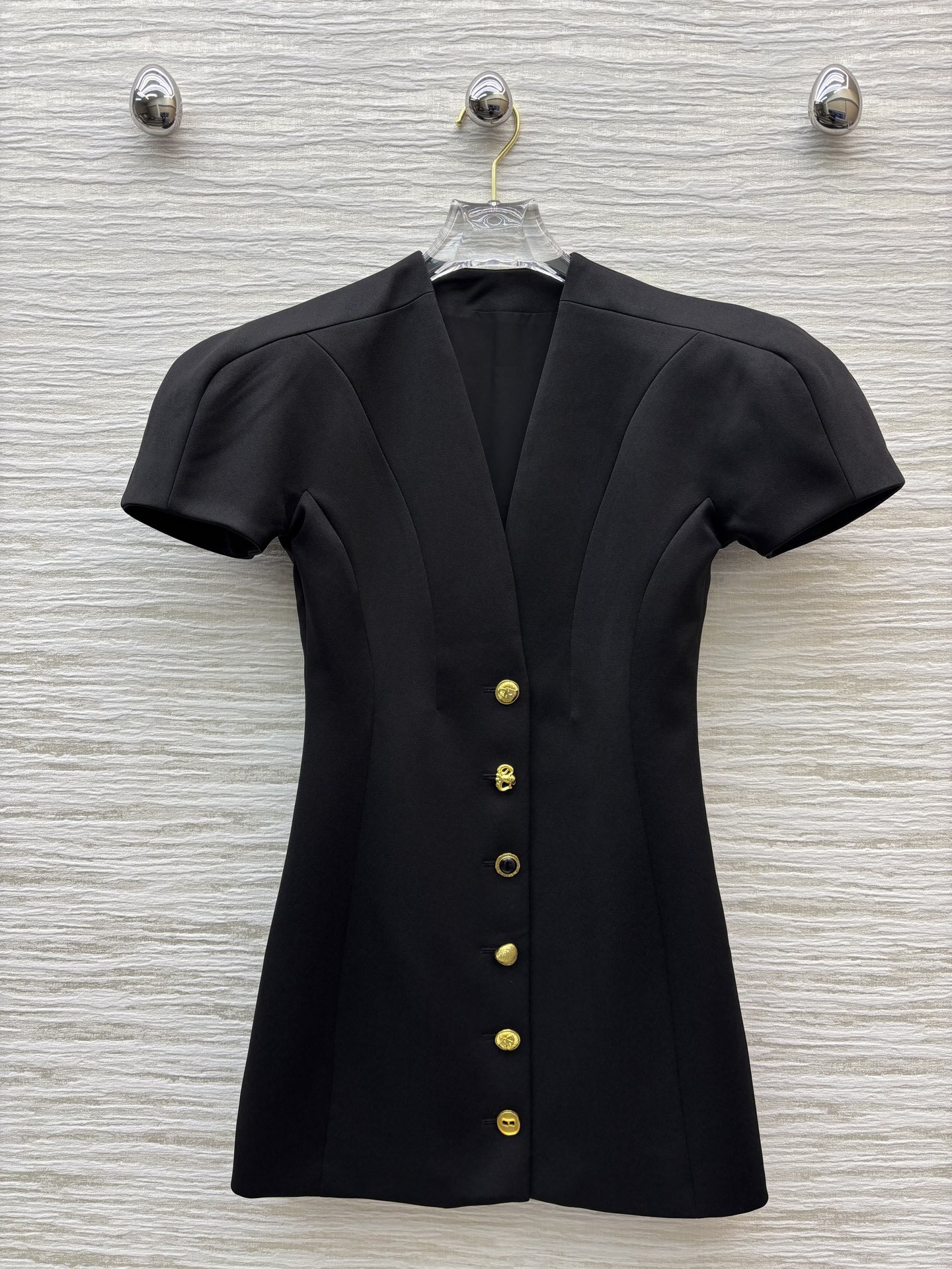 Sch V-Neck Puff Sleeve Dress with Unique Button Accents - Elegant & Chic 2 i1747632153289 3210 0 0