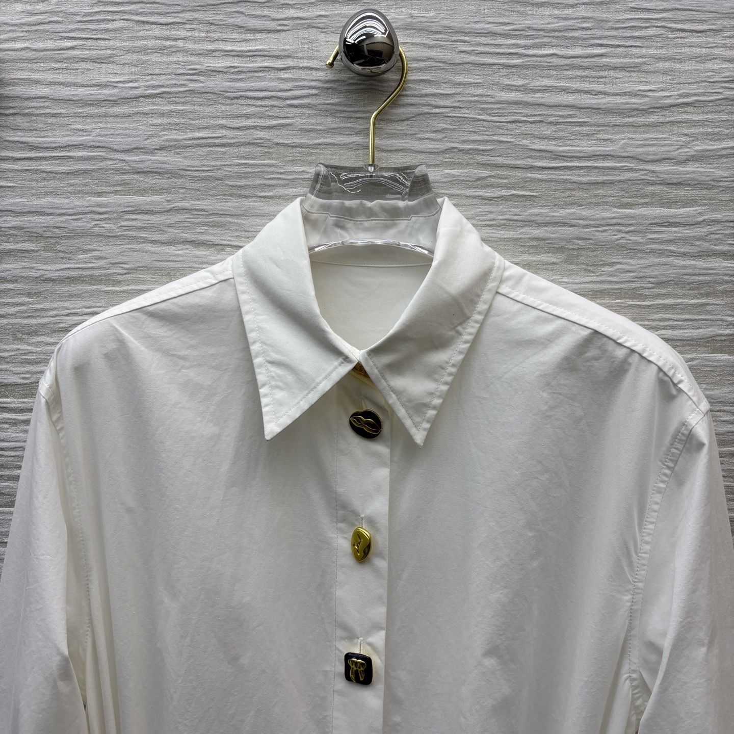 Elegant White Shirt Dress with Unique Buckle Detail and Flattering Belt 3 i1747632398460 5273 0 1