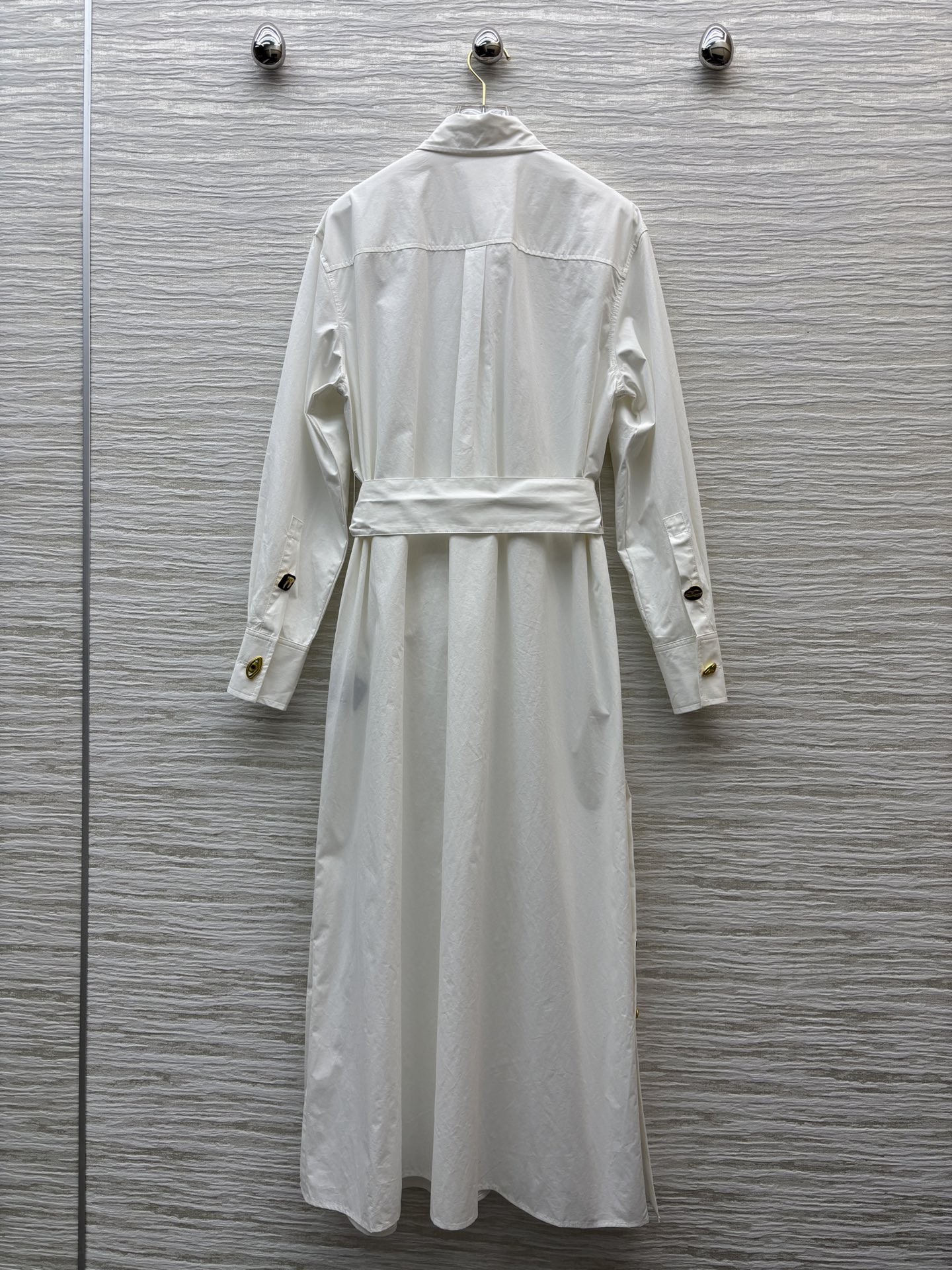 Elegant White Shirt Dress with Unique Buckle Detail and Flattering Belt 9 i1747632398646 6397 0 5