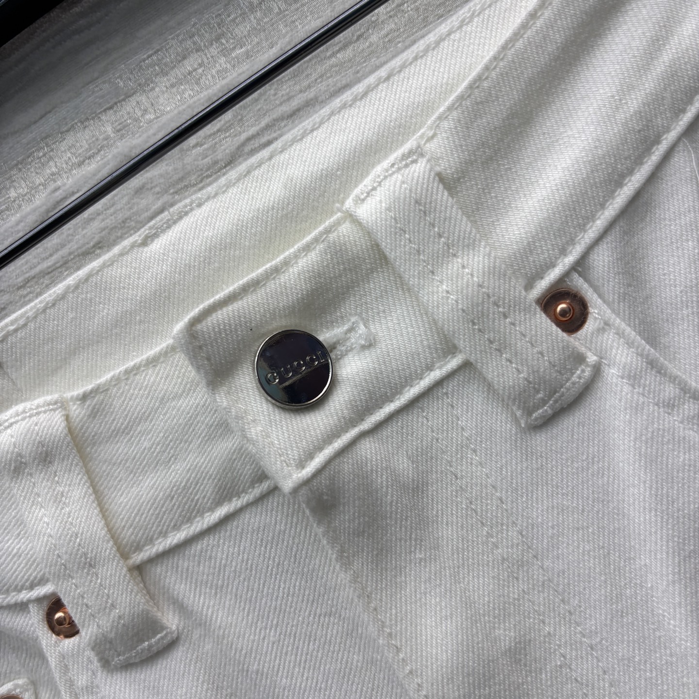 G White Logo Cropped Jeans: Effortless Style & Flattering Fit (26-31) 7 i1747732027049 7487 0 4