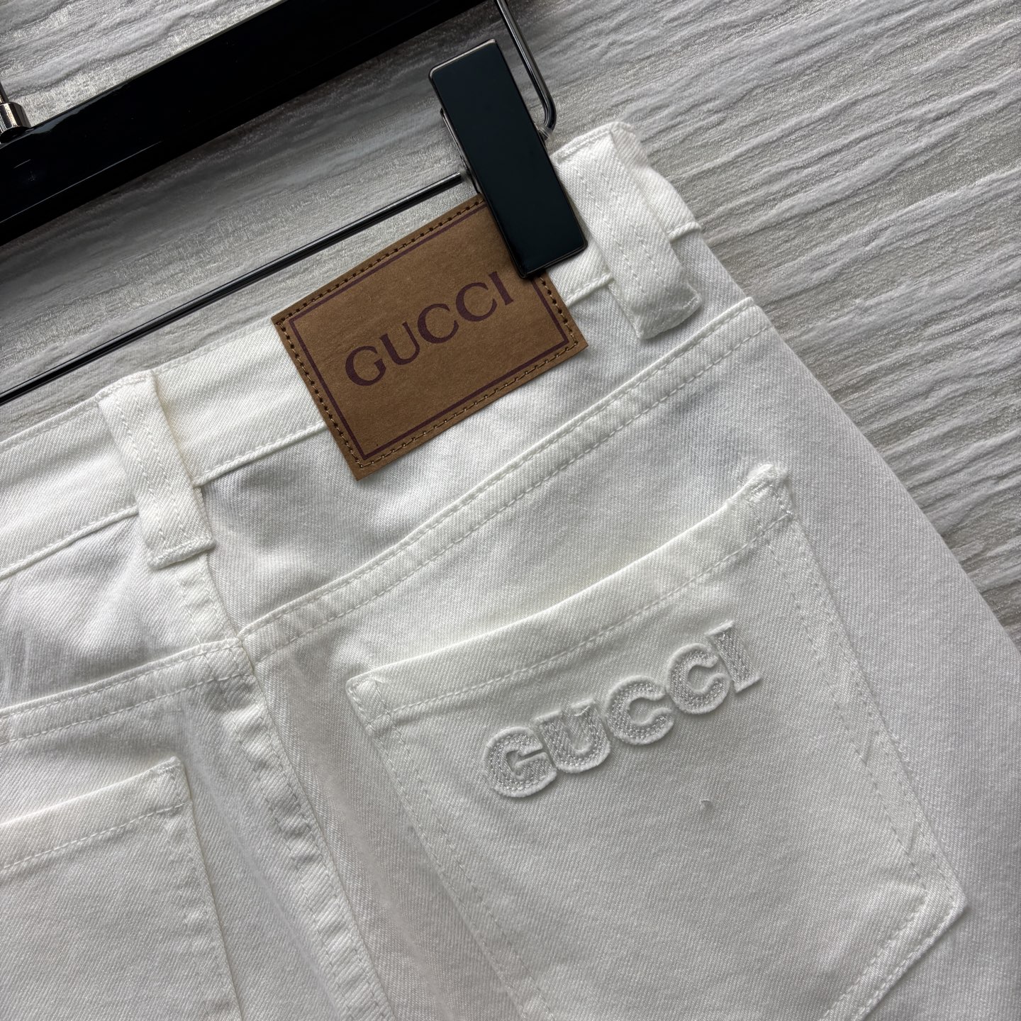 G White Logo Cropped Jeans: Effortless Style & Flattering Fit (26-31) 9 i1747732028347 421 0 7
