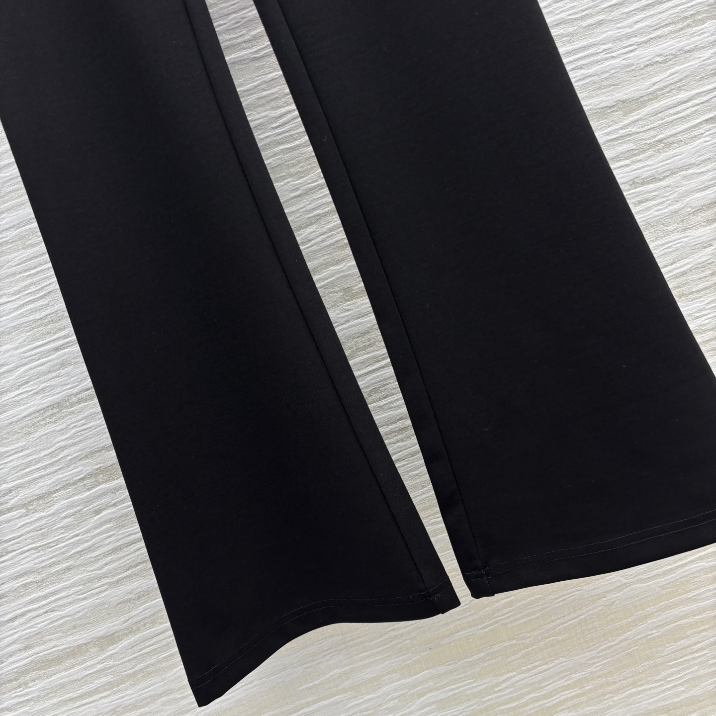 Casual One-Size Spring-Summer Suit with Short-Sleeved Blouse and Broad-Legged Pants - 图片 7