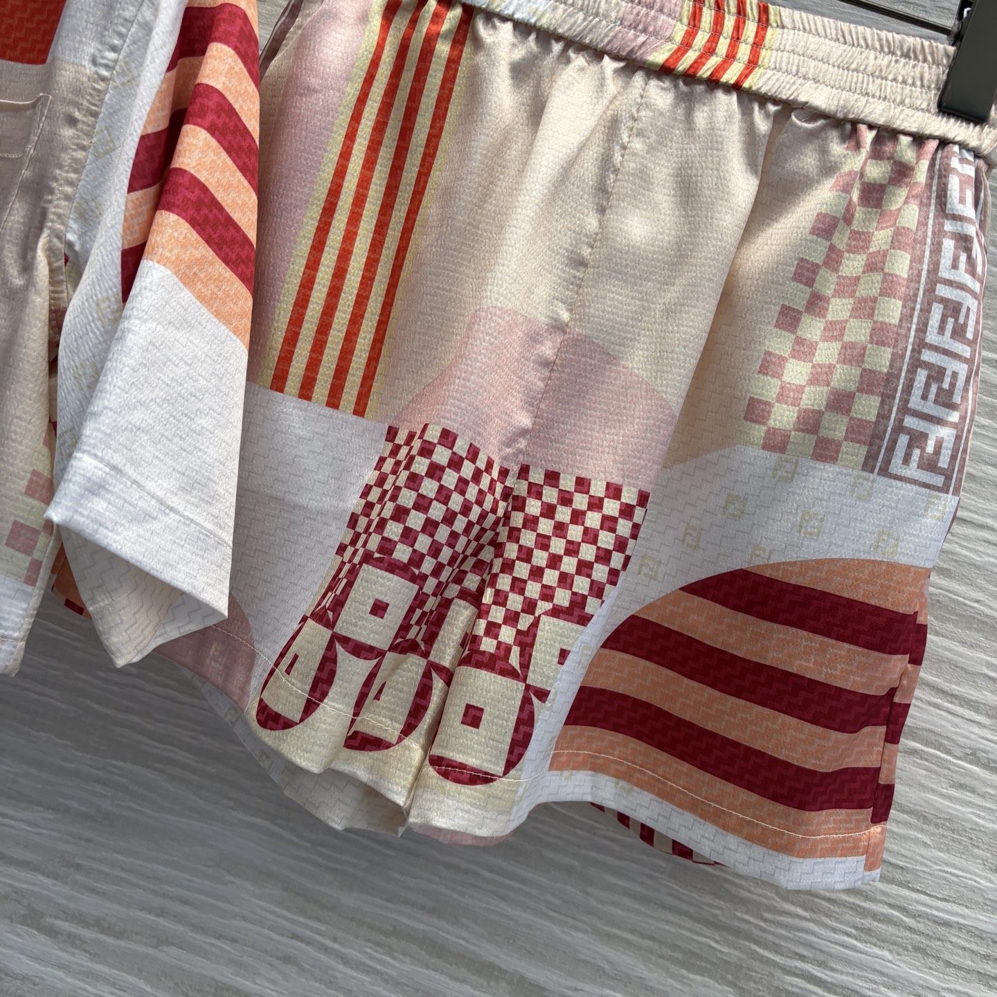 Original Geometric Print Dress Set with High Waist Shorts for Chic Summer Style - 图片 7