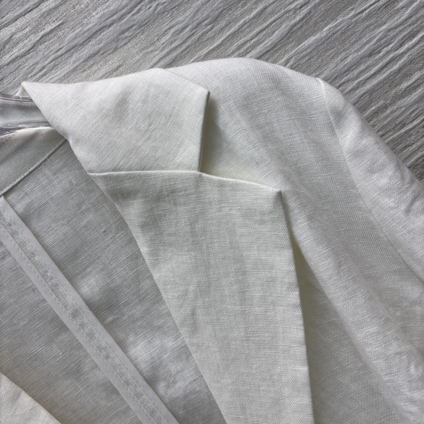 四个码SMLXL Sch家 25新款 亚麻翻领金扣收腰西服外套 时髦感西装 百搭大气 充满腔调感 独一份