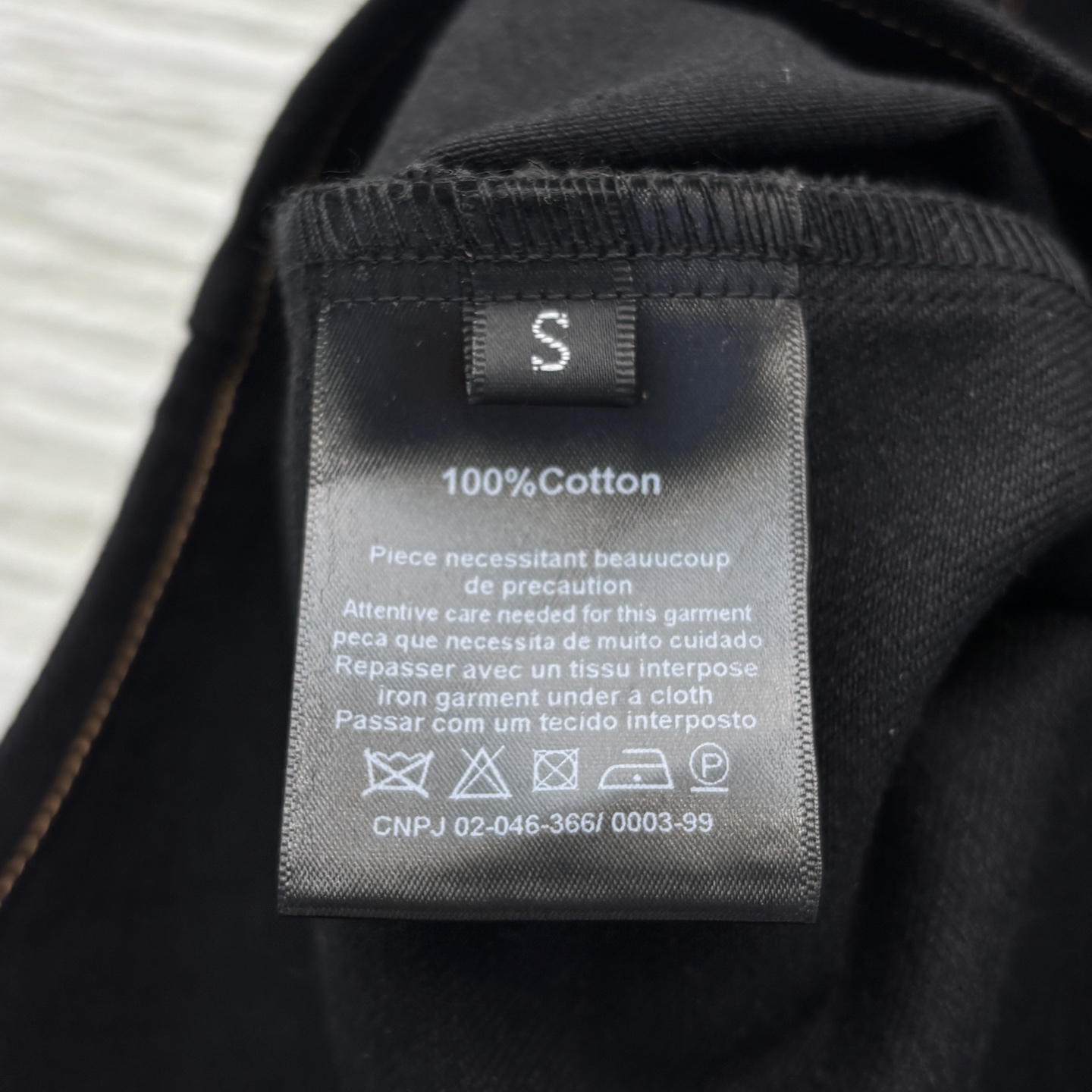 Sch家 25新款  异形扣装饰牛仔衬衫 明线车线洗水牛仔衬衫 率性时髦 洗水牛仔棉 非常软糯 兼具春夏