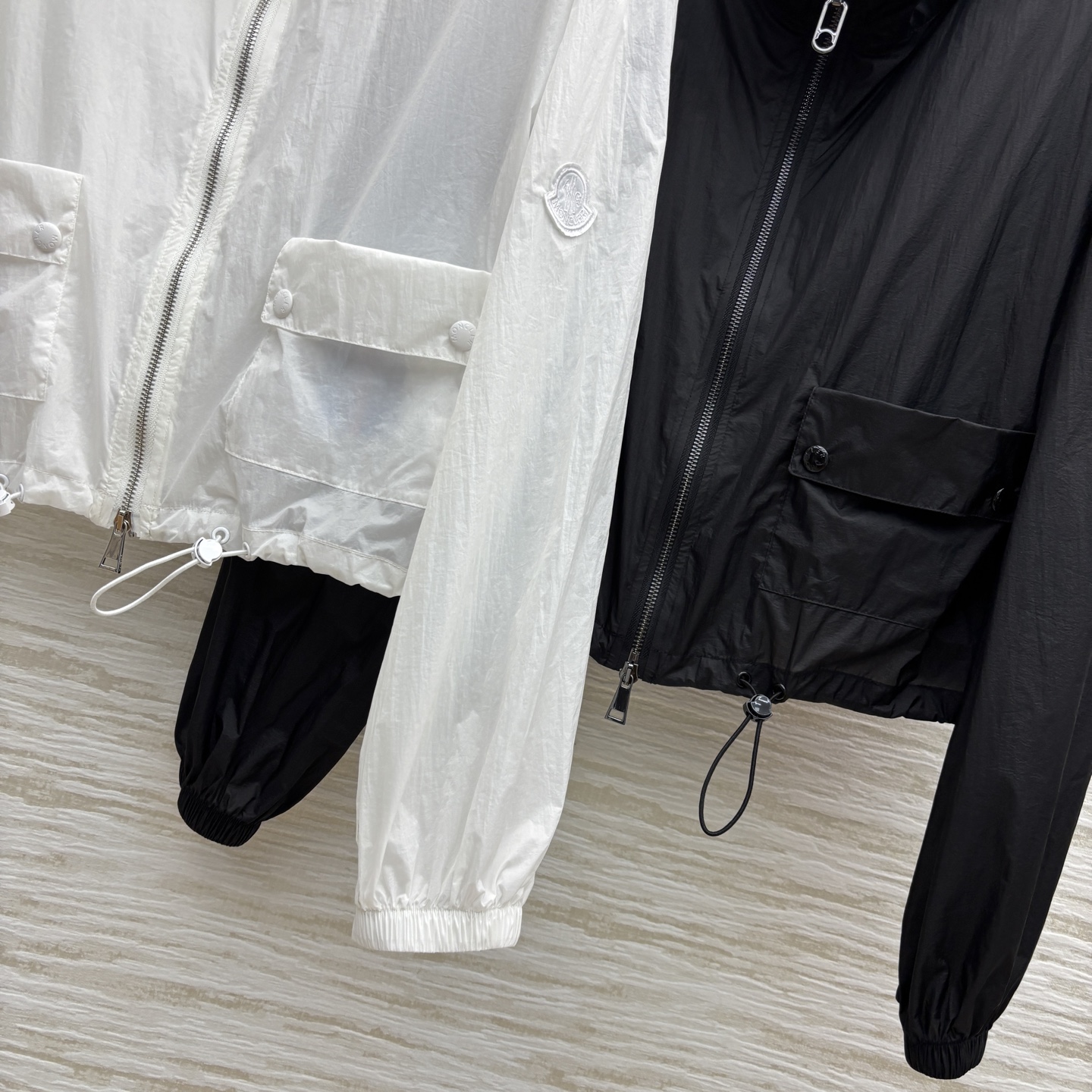 Mo家 25春夏新款 立领拉链式防晒外套 袖子经典的品牌Logo点缀 简约又时髦 版型以经典实穿为核心 