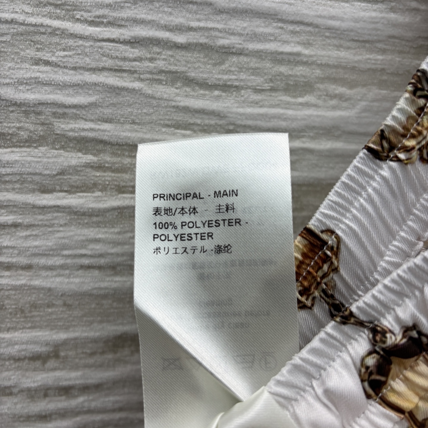 L家 25夏季新款 珠宝链条印花休闲裤 日常搭配休闲裤 松紧腰设计 阔腿直筒裤型 上身藏肉又显瘦 珠宝链