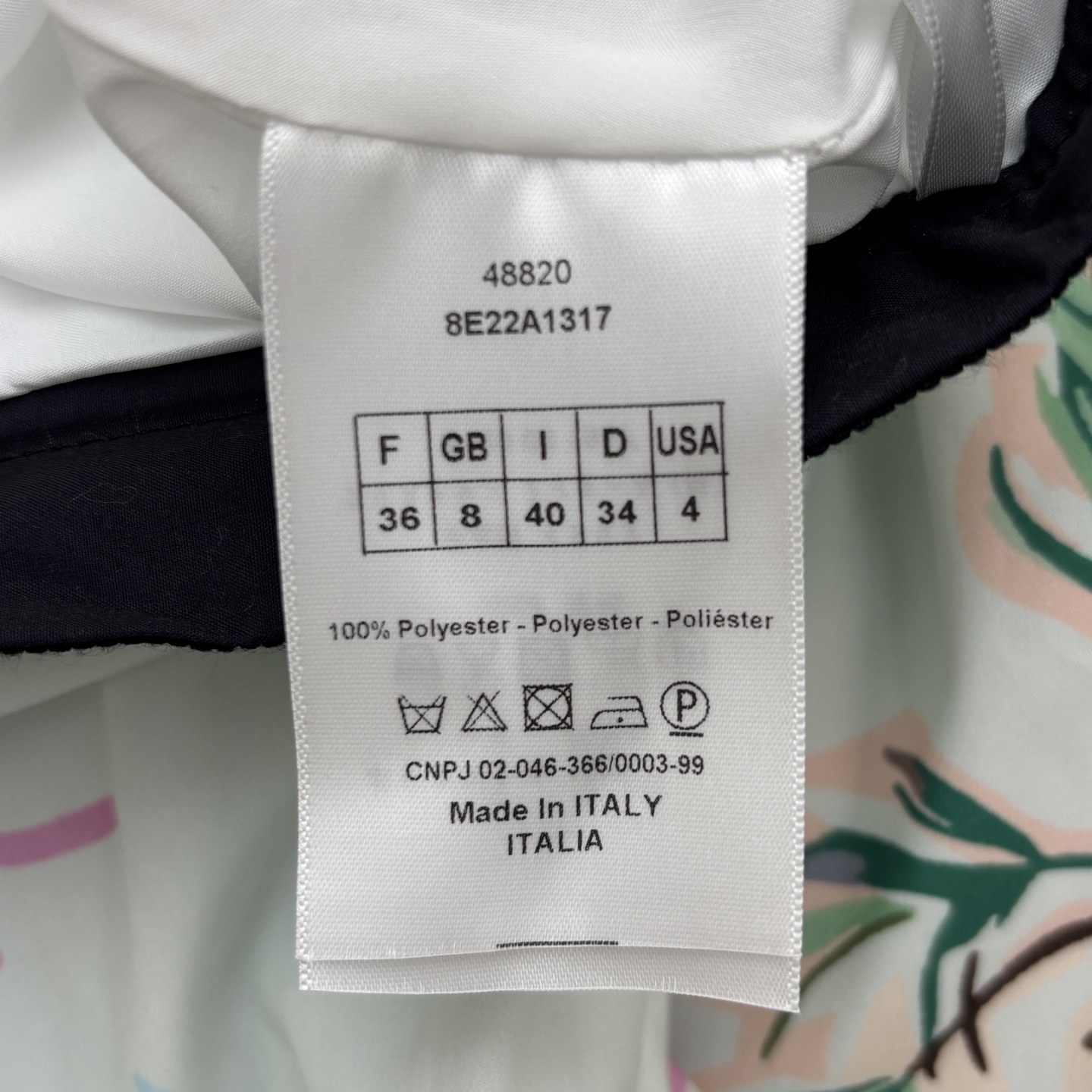 D家25新款 souvenir城市限定系列半身裙 高腰A字大裙摆 时髦又洋气 高腰版型 恰到好处的裙长 