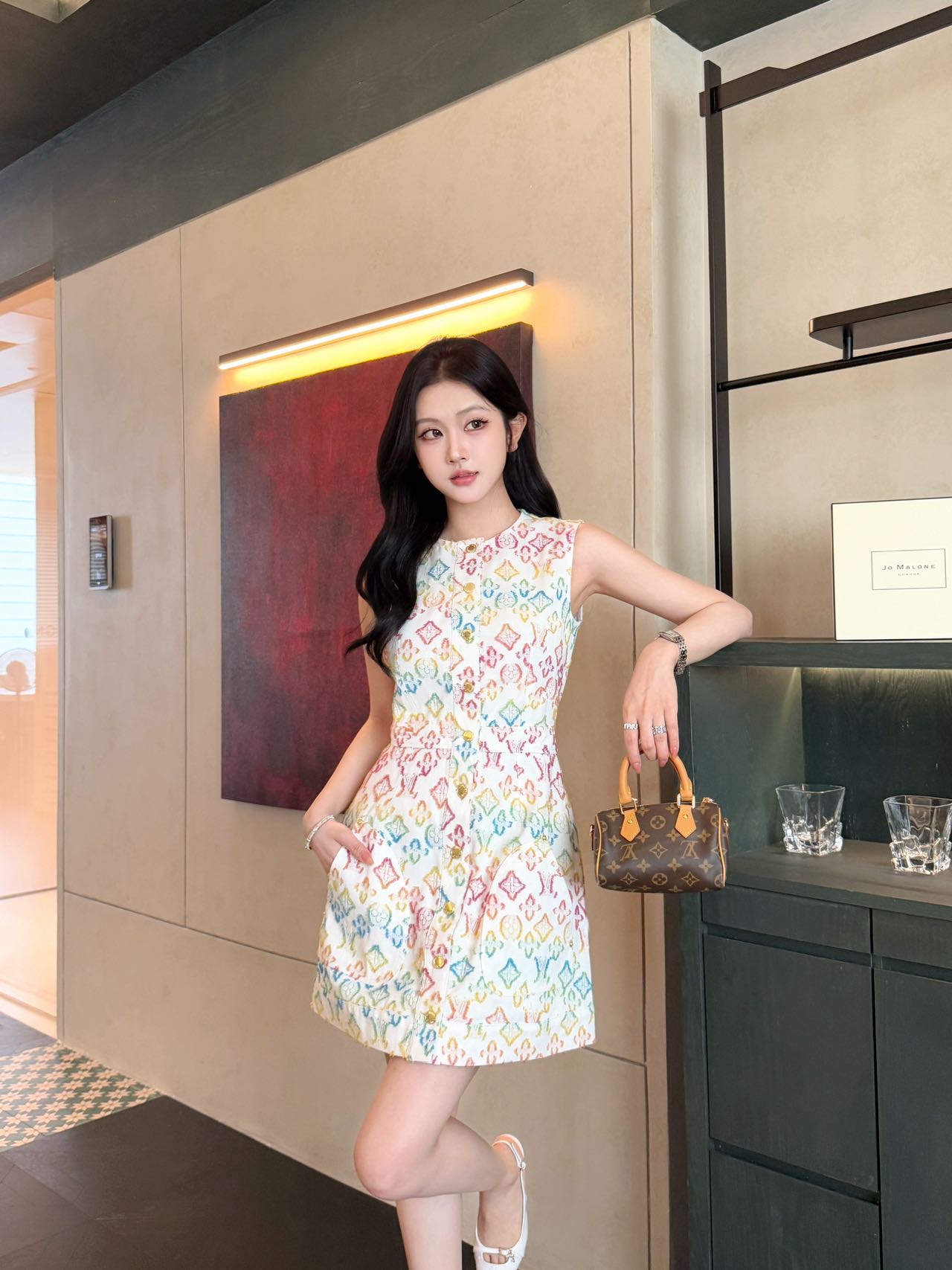 NO:451742,Model number D25072183 LOUIS*Dujia LV new style original letter logo hardware accessories, gradient color presbyterian denim fabric single-breasted placket waist slimming A-line sleeveless vest dress!  (M size bust 86, waist 70, skirt length 82, louis vuitton, louis vuitton, louis vuitton, louis vuitton, louis vuitton, skirts, alexander wang19860909款号D25072183 LOUIS*驴家LV新款 原版字母logo五金配件、渐变色老花牛仔面料单排扣开襟收腰显瘦A字无袖背心连衣裙！（M码胸围86,腰围70,裙长82,,louis vuitton,louis vuitton,louis vuitton,louis vuitton,skirts,alexander wang,Women's clothing