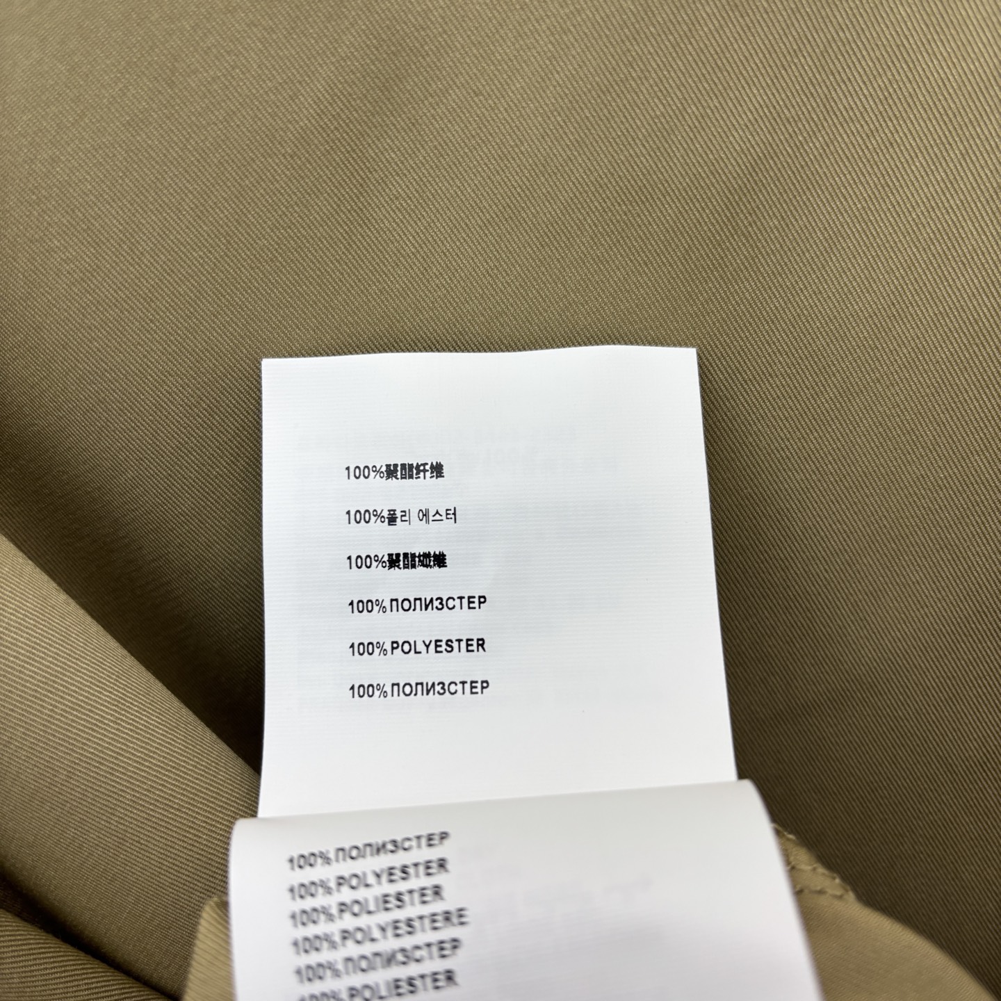PD家 25春夏新款 卡其色工装风连衣裙 卡其色简直太显瘦拉 工装风简直绝了 超级时髦流行 每个女孩都会