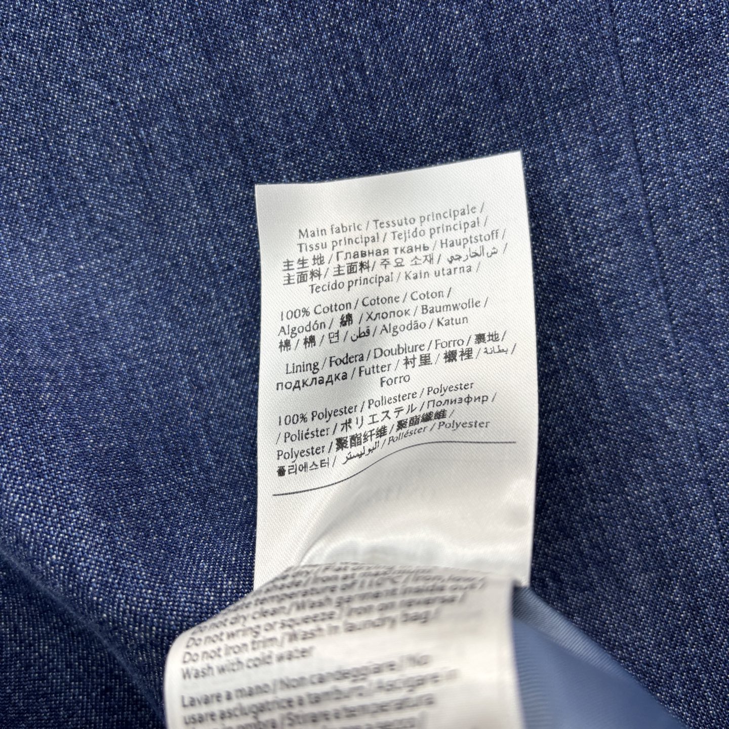 V家 25夏季新款 牛仔西装外套+卷边牛仔裤 气质西装版型设计 搭配同系列牛仔卷边裤 一系列搭配上身时髦
