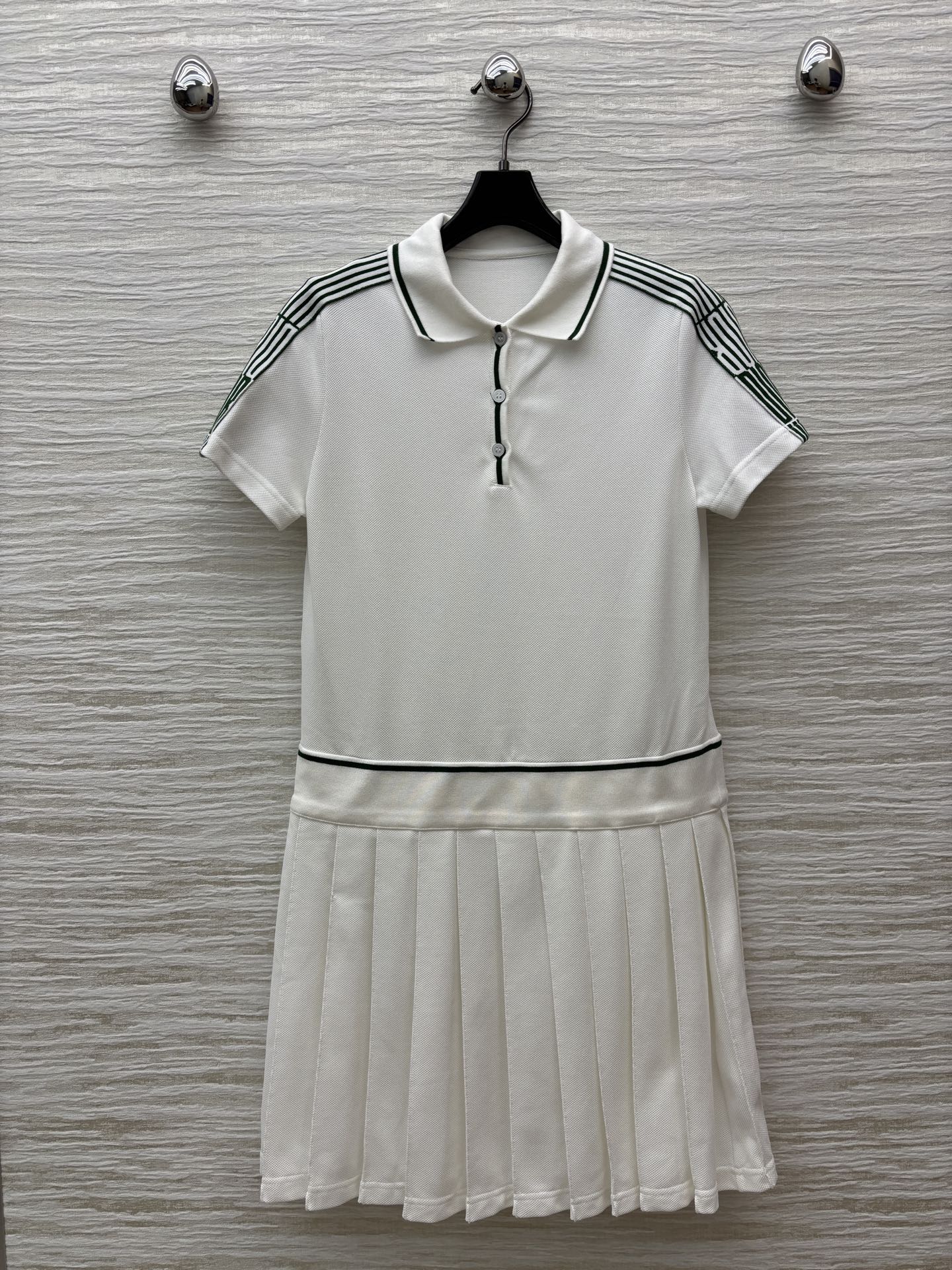 D家 25夏季新款 撞色logo织带运动系列 polo领背心+polo领短袖+立领夹克外套+polo领连