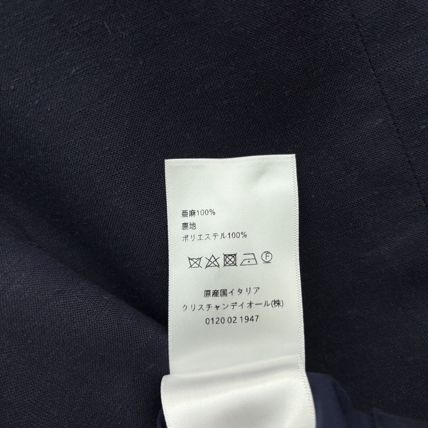 D家 25春夏新款 通勤马甲套装 经典小马甲+高腰短裤 logo刺绣点缀 显高级 立体修身剪裁 干练时髦