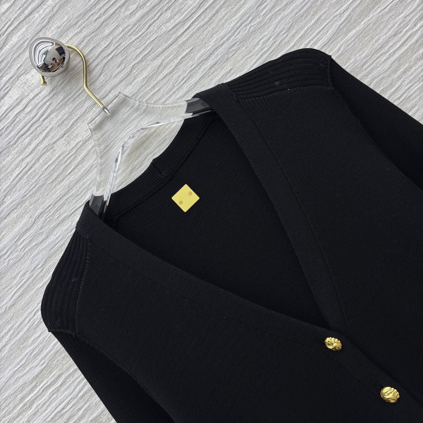 V-Neck Knit Cardigan with Unique Buckle, Loose Fit, Stylish and Age-Reducing 6 i1754142751617 3006 0 6