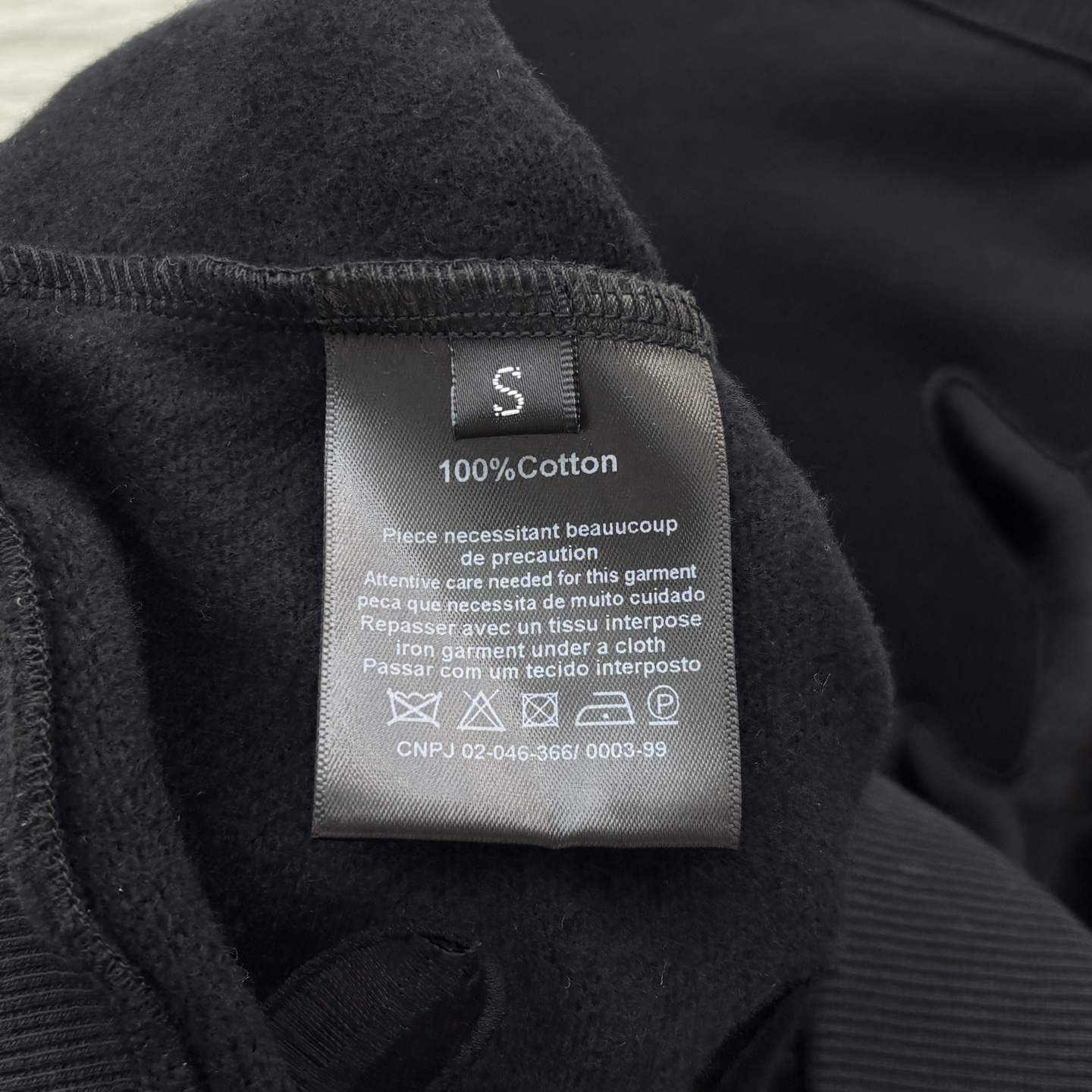 Sch 25秋冬新款 重工艺刺绣圆领卫衣 超重工立体刺绣➕ 手摇绣 更加生动  提升整体设计的精致度 层