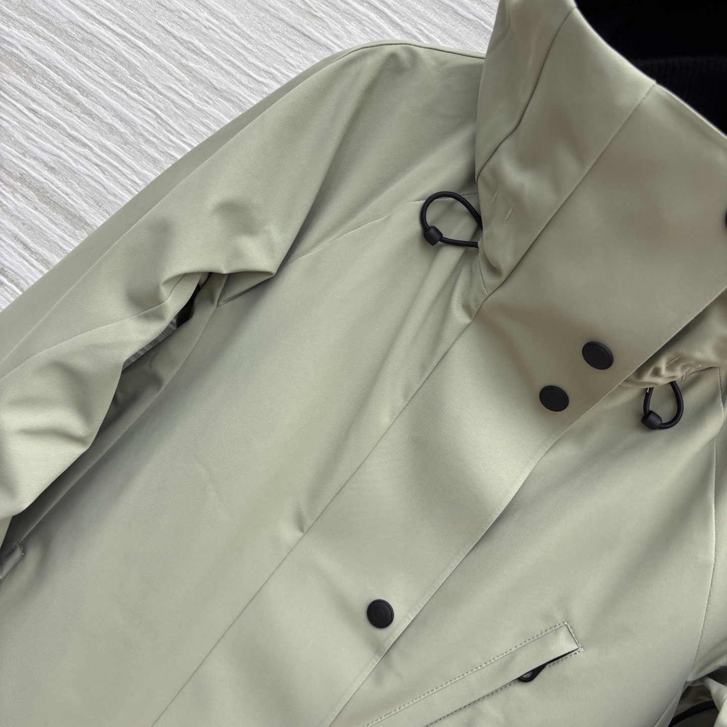 lp🆕 25秋冬 草绿色压胶冲锋衣 采用品牌特有的Bristol Clima System防风防水及压胶