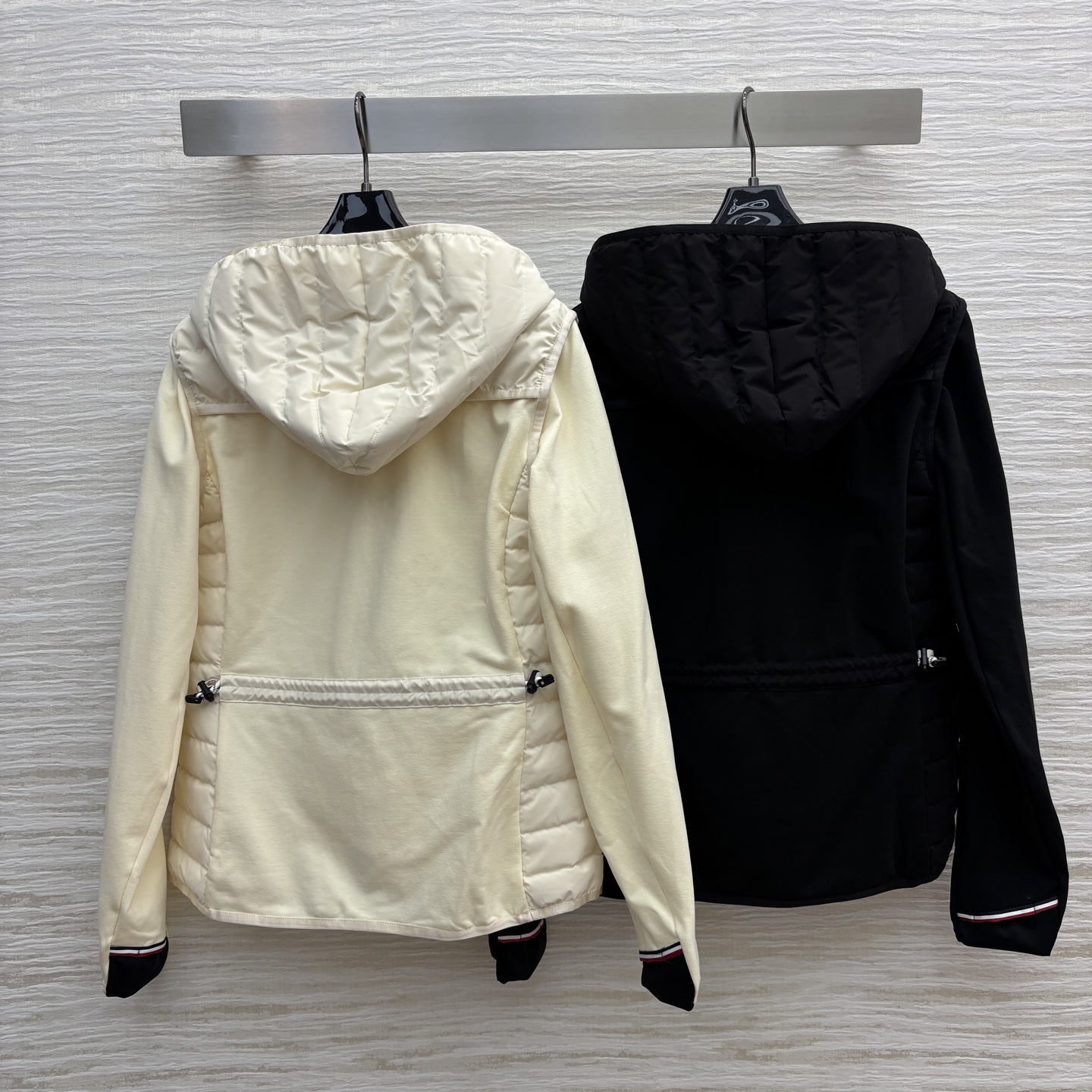 M家 25秋冬新款 拼接设计连帽羽绒服 短款版型 上身轻松分割身材 比例显瘦显高绝绝子 连帽长袖拼接针织