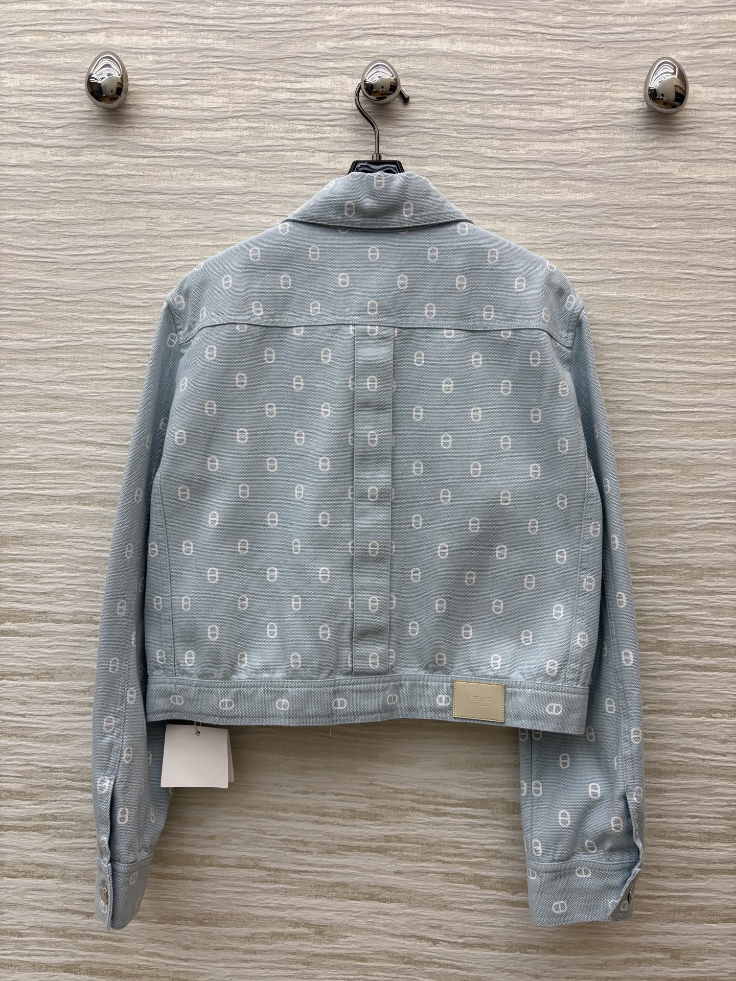 “Stylish Women’s Suit Collection: Pig Nose Logo Jackets, Double-Pocketed H Version, Cowboy Inspired Designs” - 图片 8