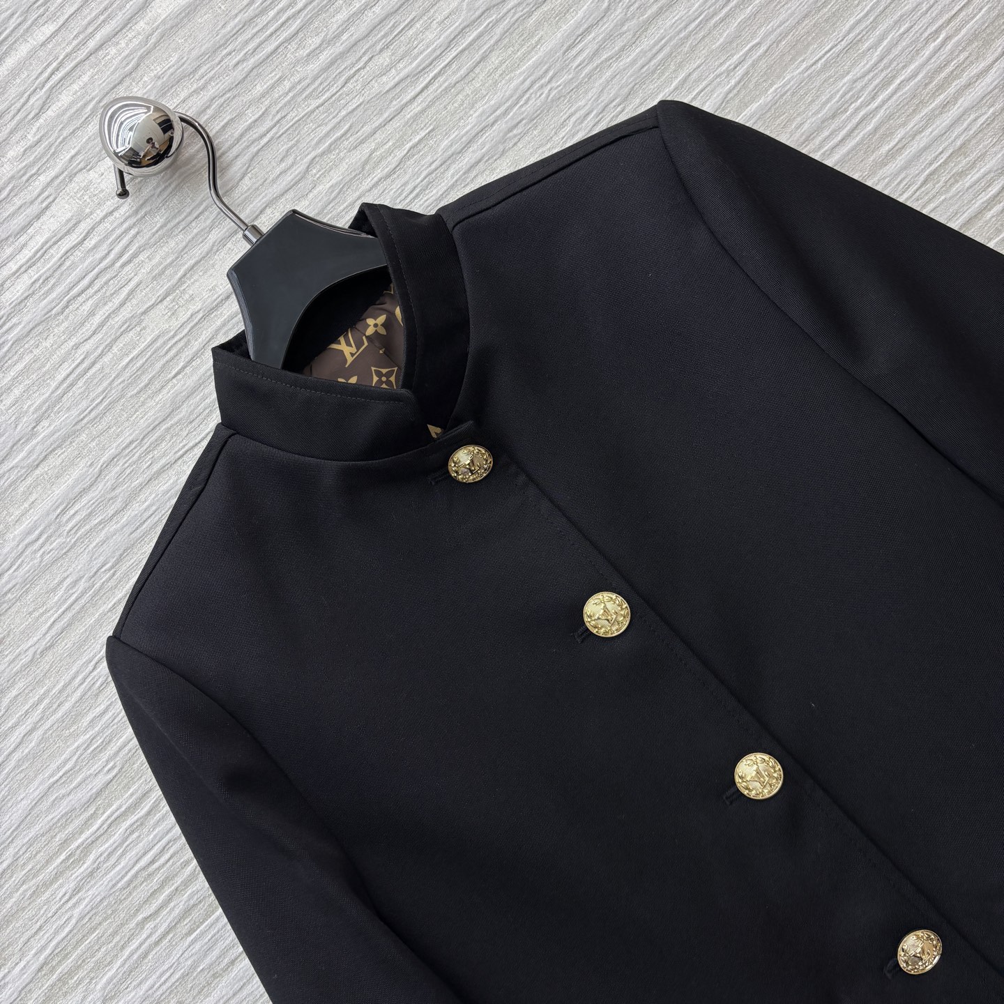 Stylish Gold-Buttoned Female Suit Set for Autumn: P744 Original Design with Tailored Fit and Elegant Details - 图片 7