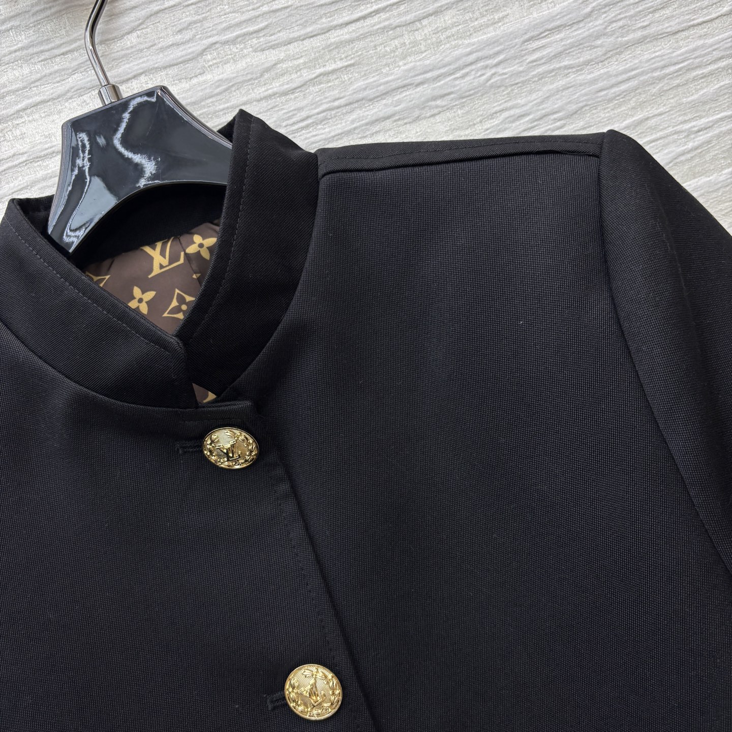 Stylish Gold-Buttoned Female Suit Set for Autumn: P744 Original Design with Tailored Fit and Elegant Details - 图片 6
