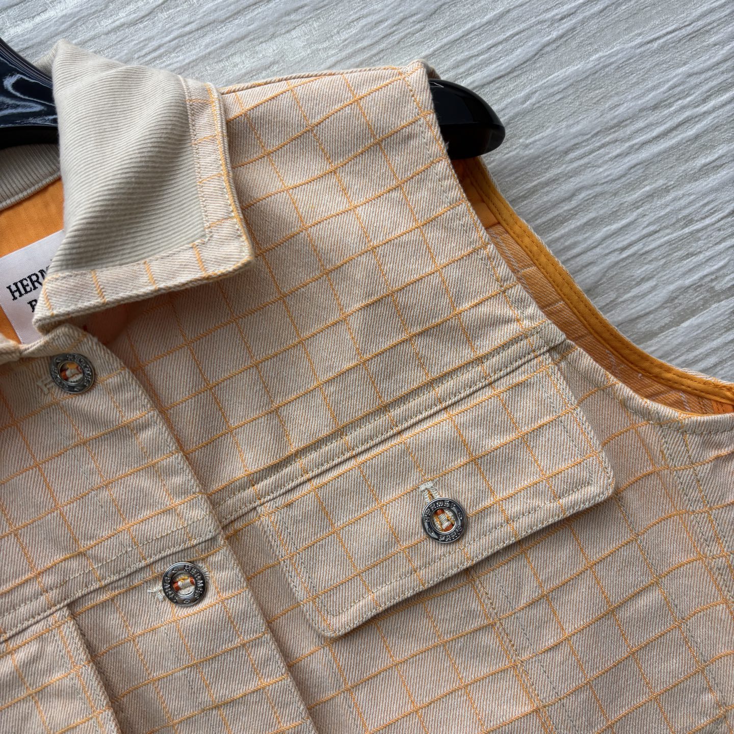 Vintage Orange Cowboy Coat: Stylish Retro Design for Women, Perfect for Autumn and Everyday Wear - 图片 4