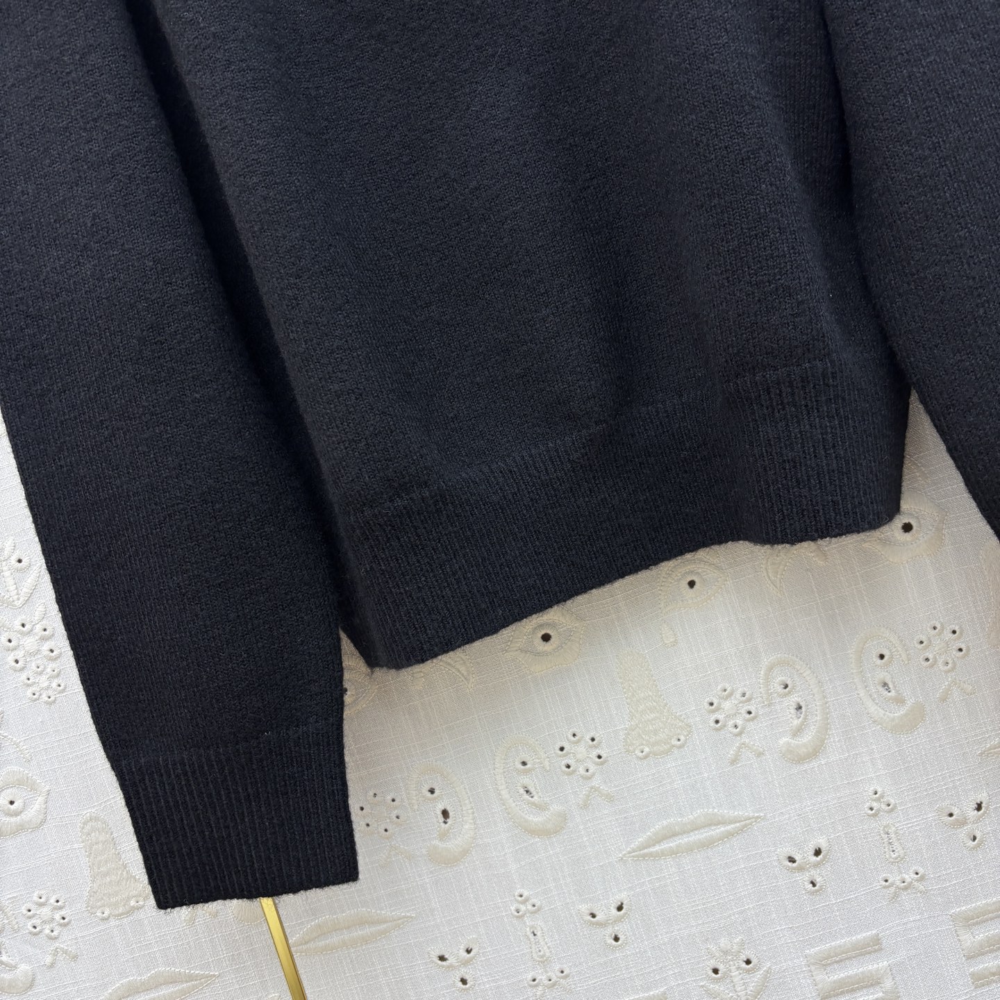 Sch 25秋冬新款 异形扣针织休闲套装 懒人一套搭配 翻领半拉链针织毛衣+松紧腰针织铅笔长裤 一套上身