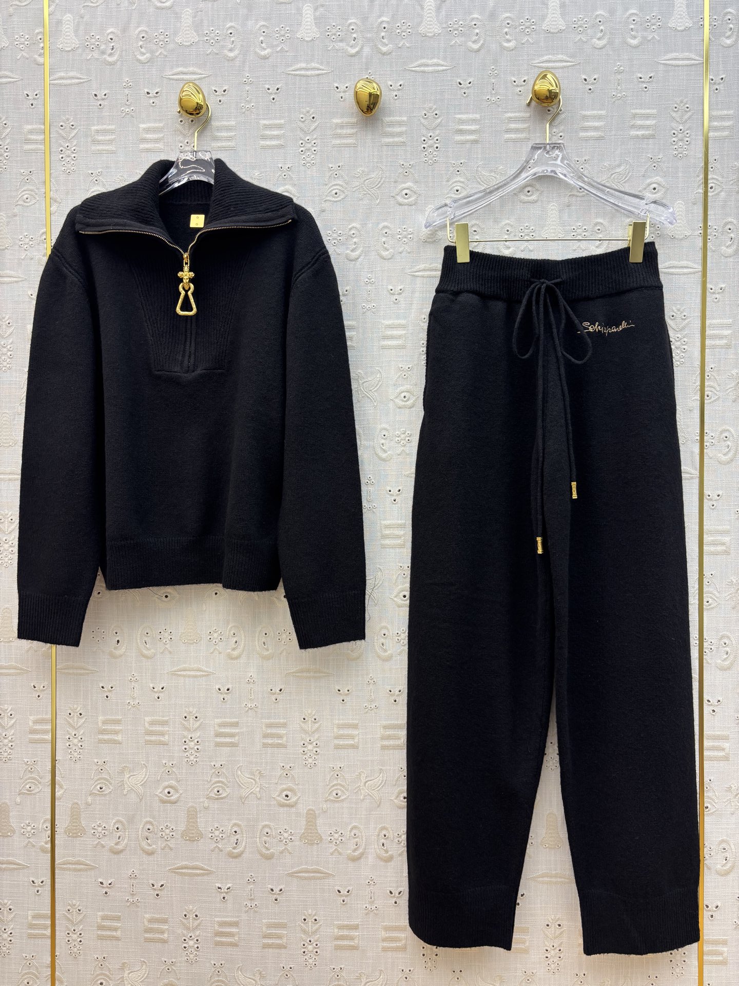 Sch 25秋冬新款 异形扣针织休闲套装 懒人一套搭配 翻领半拉链针织毛衣+松紧腰针织铅笔长裤 一套上身