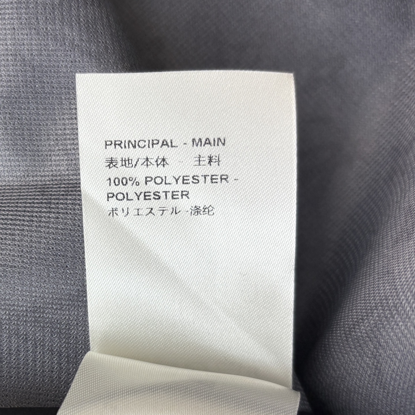 L家 25秋冬新款 户外冲锋衣连帽外套 颜值高品质好早秋必备时髦单品 面料是户外三防面料 男女都可 整体