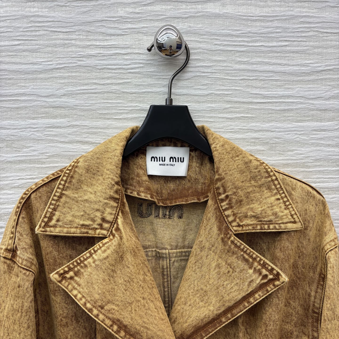Miu Miu Washed Denim Jacket with Belt - Retro Style & Tailored Fit 3 i1757935737928 1223 0 1